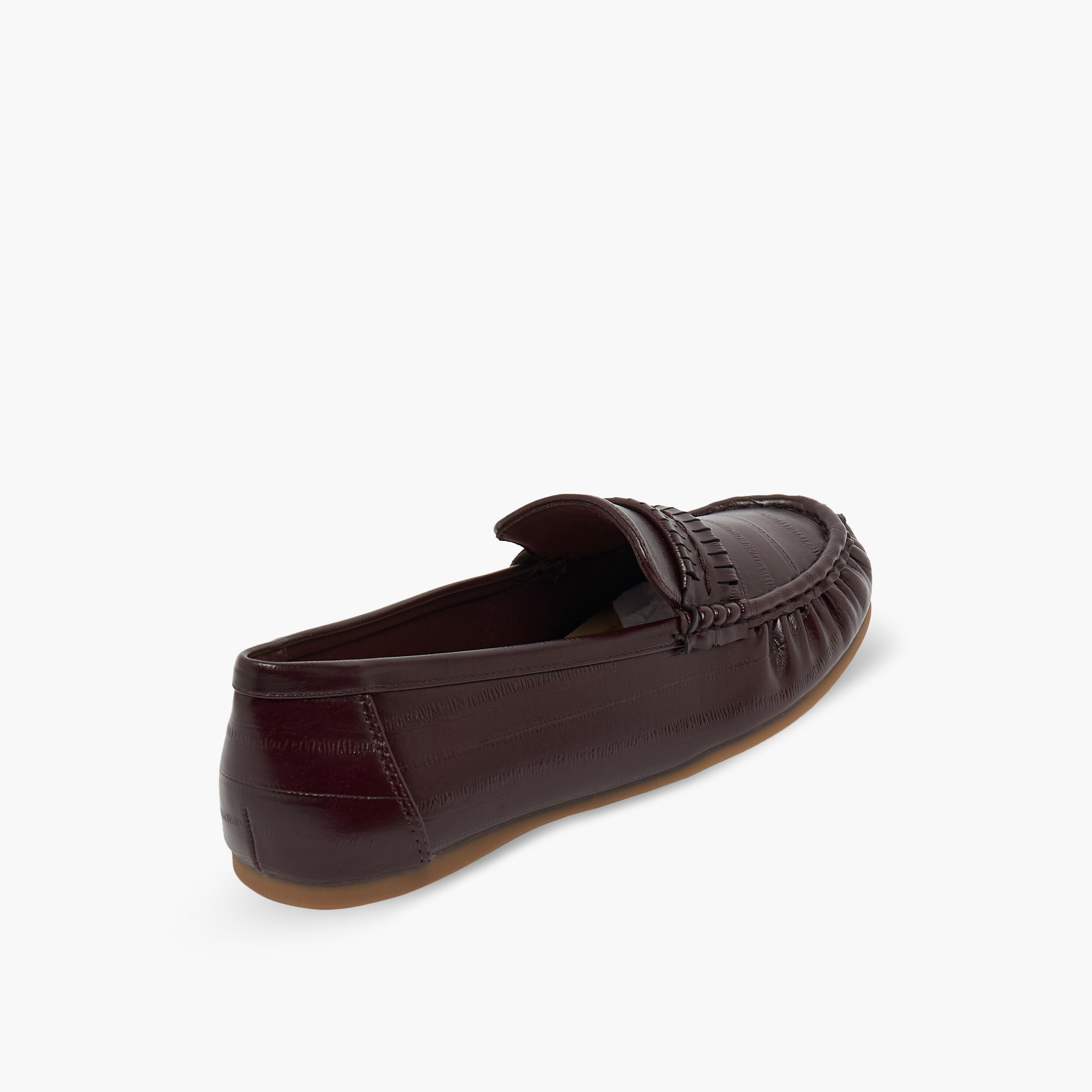 حذاء سهل الارتداء بتفاصيل شراشيب للنساء من فلورا بيلا-women-shoes-flats-moccasins-image-6
