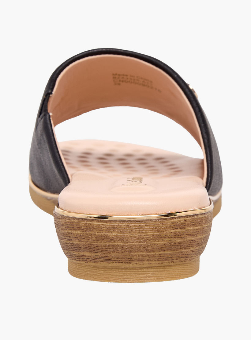 صندل مريح سهل الارتداء للنساء من لو كونفورت-women-shoes-sandals-flats-image-8