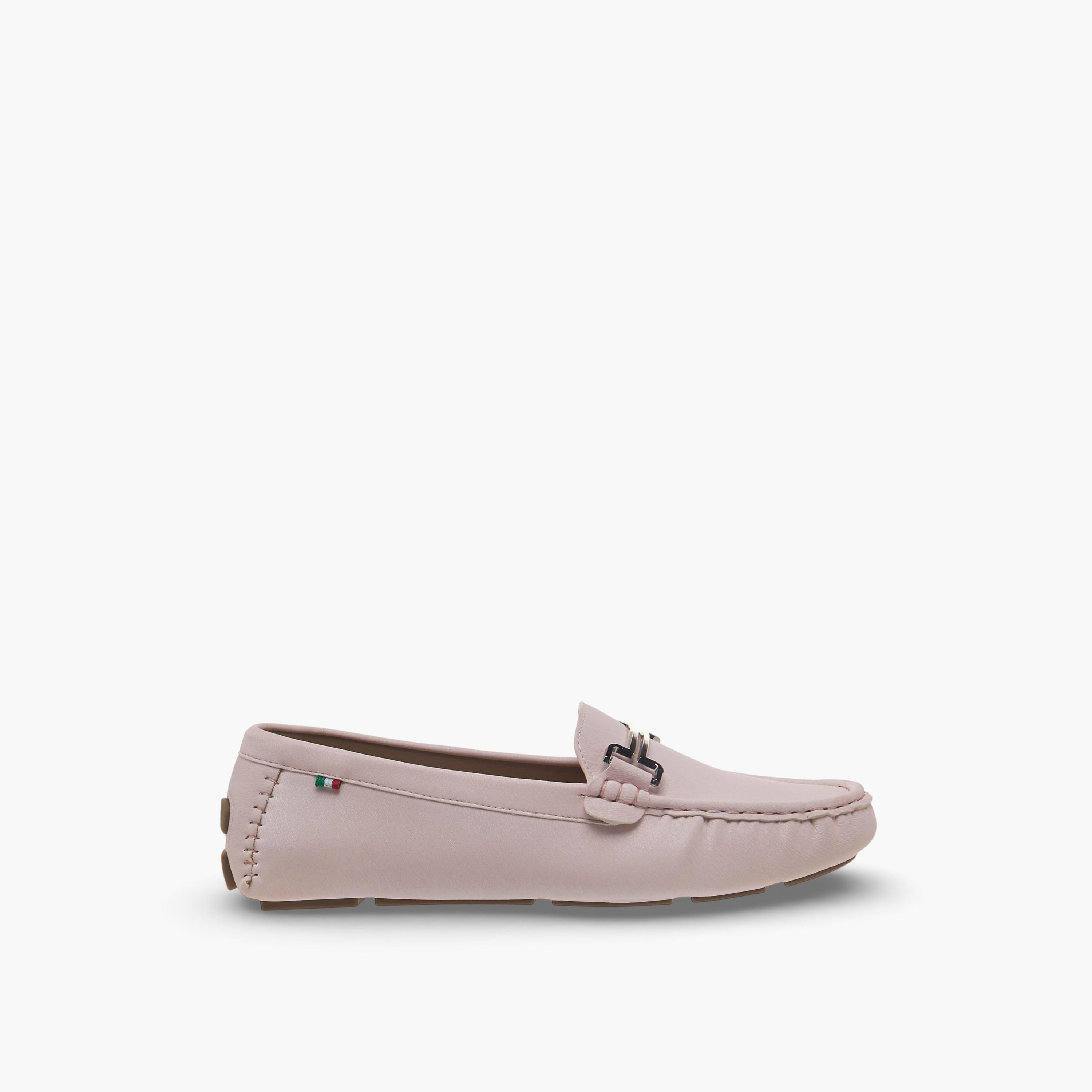حذاء موكاسين سهل الارتداء للنساء من رينزو روغاني-women-shoes-flats-moccasins-image-3