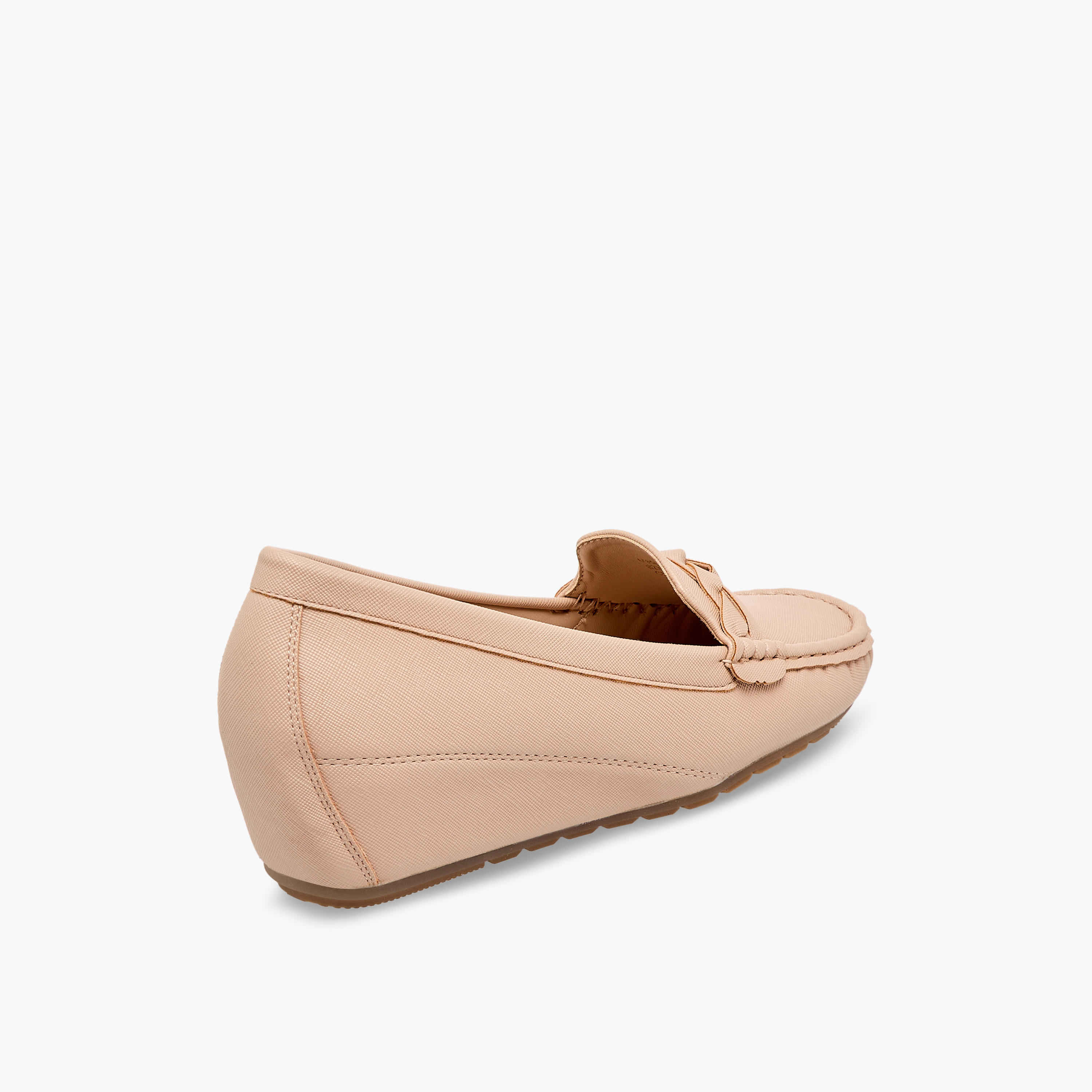حذاء سهل الارتداء بكعب ويدج للنساء من فلورا بيلا-women-shoes-heels-image-6