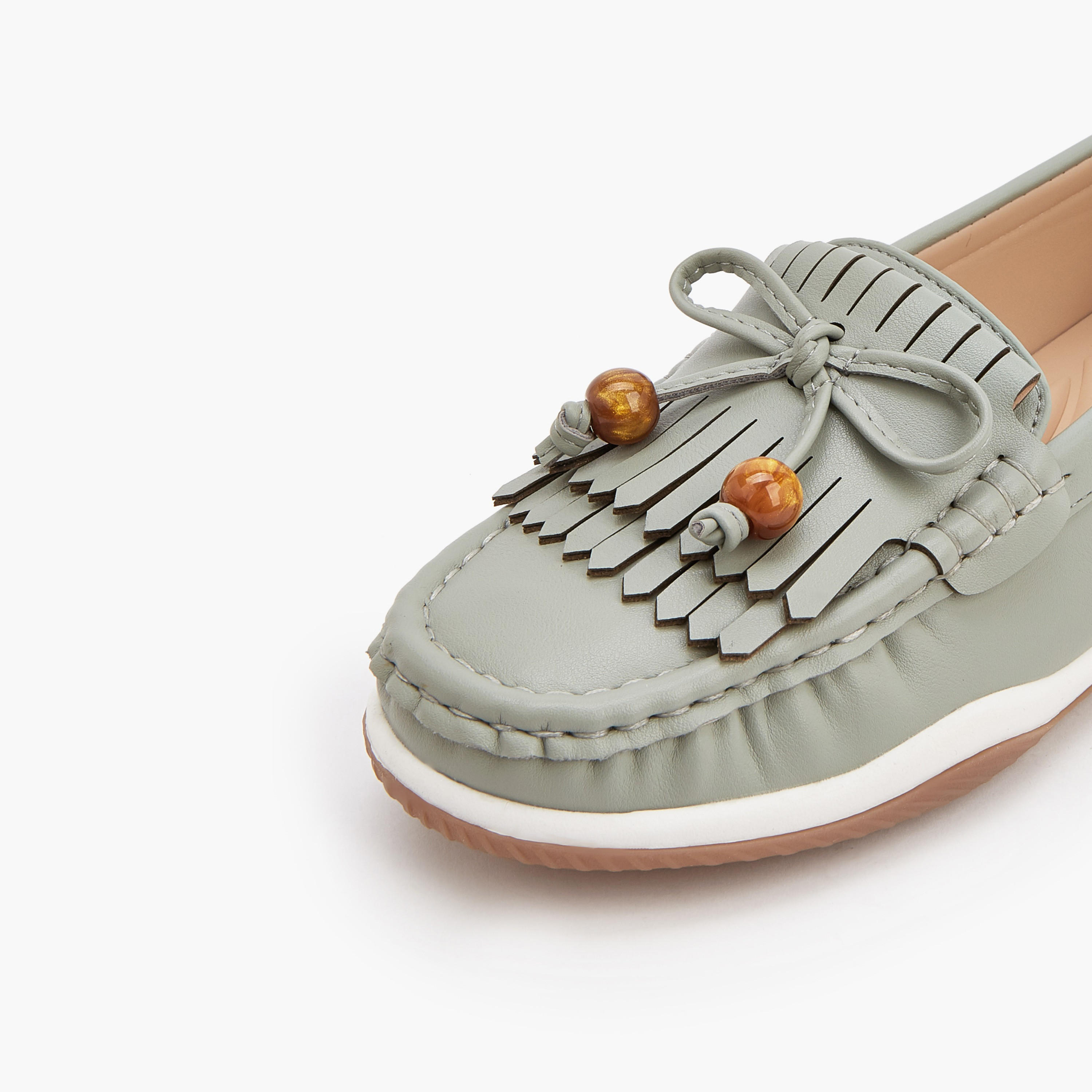 Le Confort Women Fringe Detail Loafers-women-shoes-loafersandmoccasins-image-4