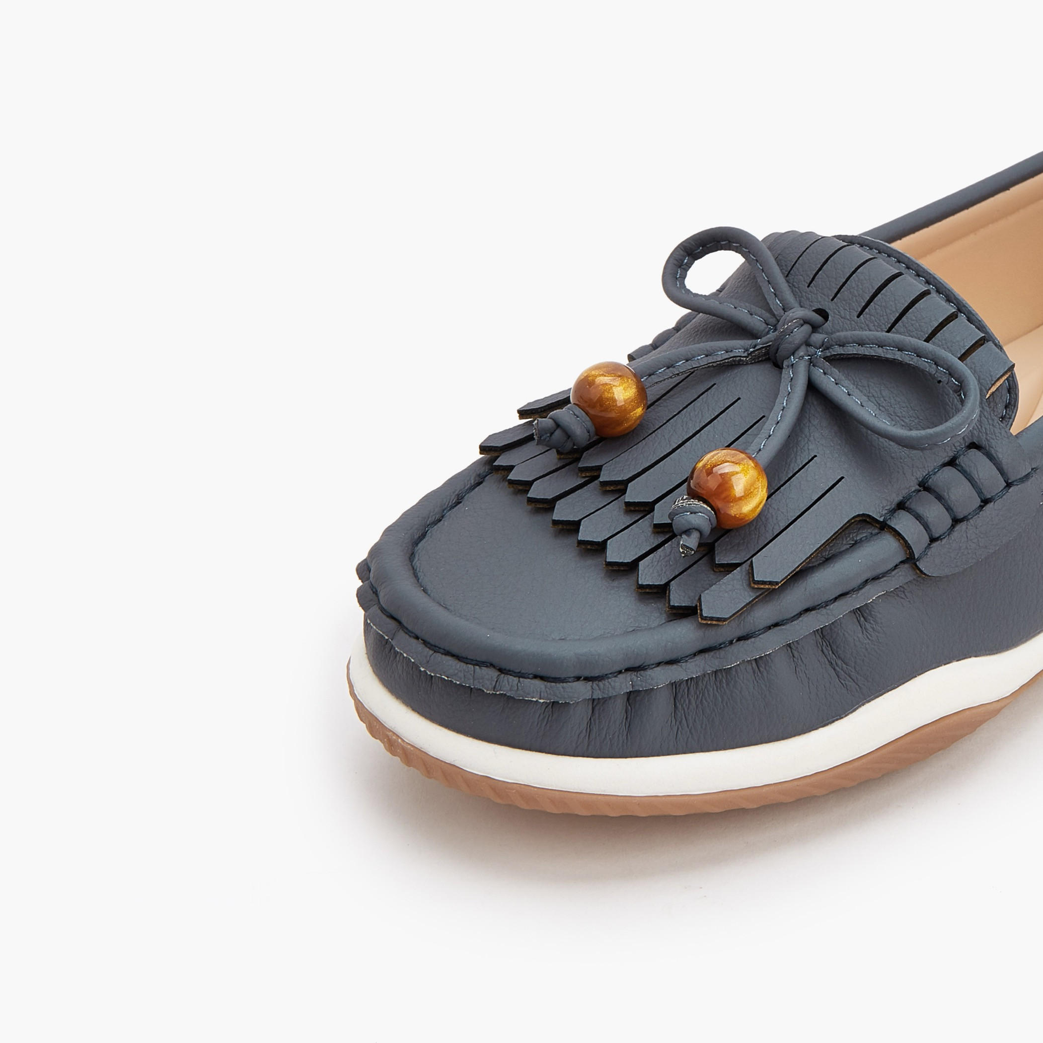 Le Confort Women Fringe Detail Loafers-women-shoes-loafersandmoccasins-image-4
