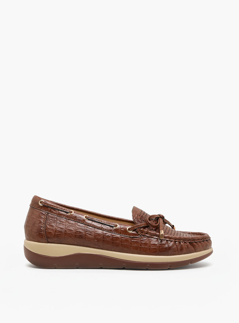 Le Confort Women Perforated Loafers-women-shoes-loafersandmoccasins-image-3