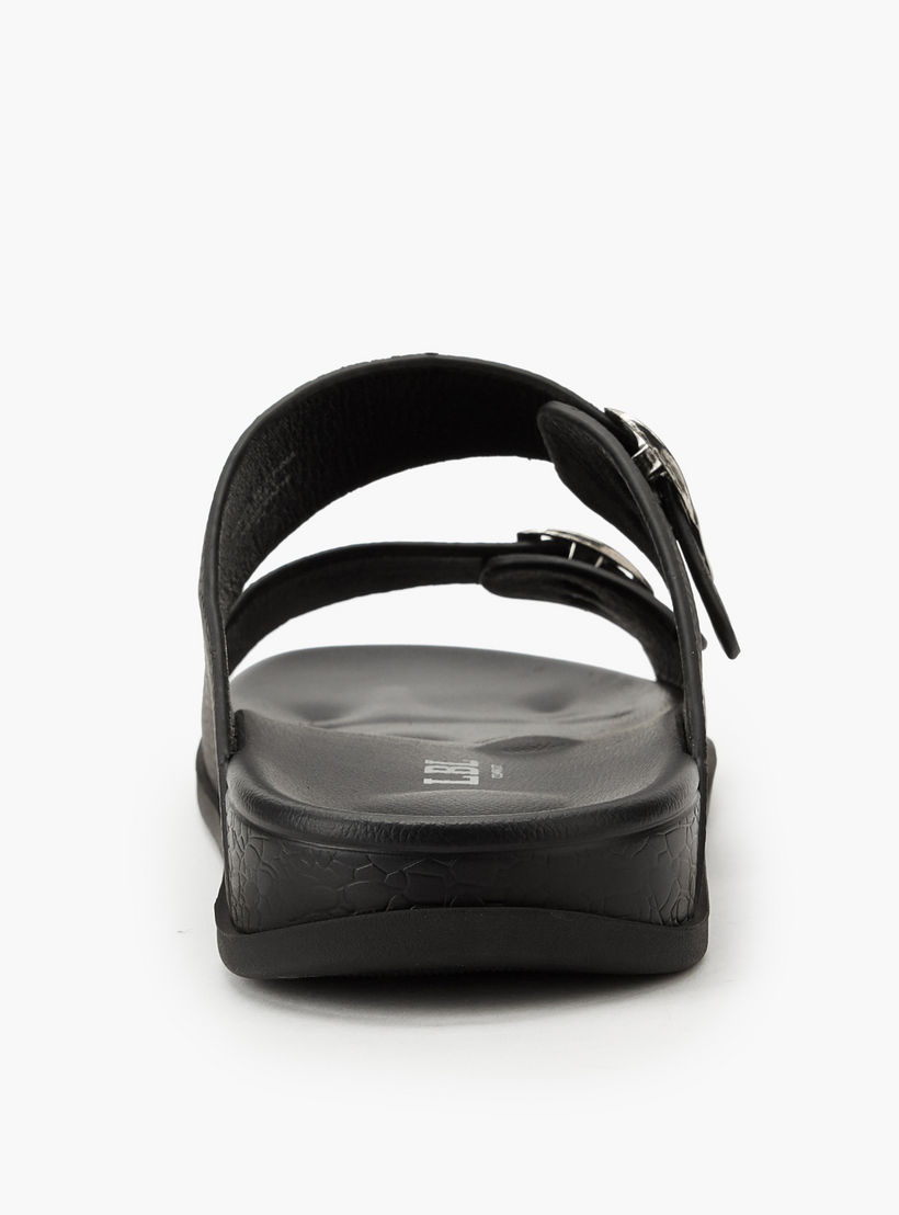 صندل مريح سهل الارتداء للرجال من إل بي إل من شو إكسبرس-men-shoes-sandals-image-5