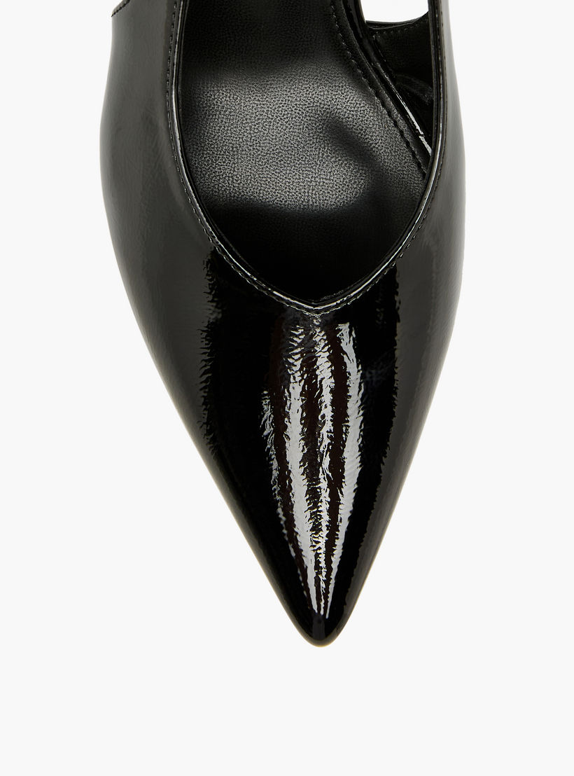 حذاء بارز الملمس بمقدمة مدببة وحزام خلفي من فلورا بيلا-women-shoes-heels-image-4