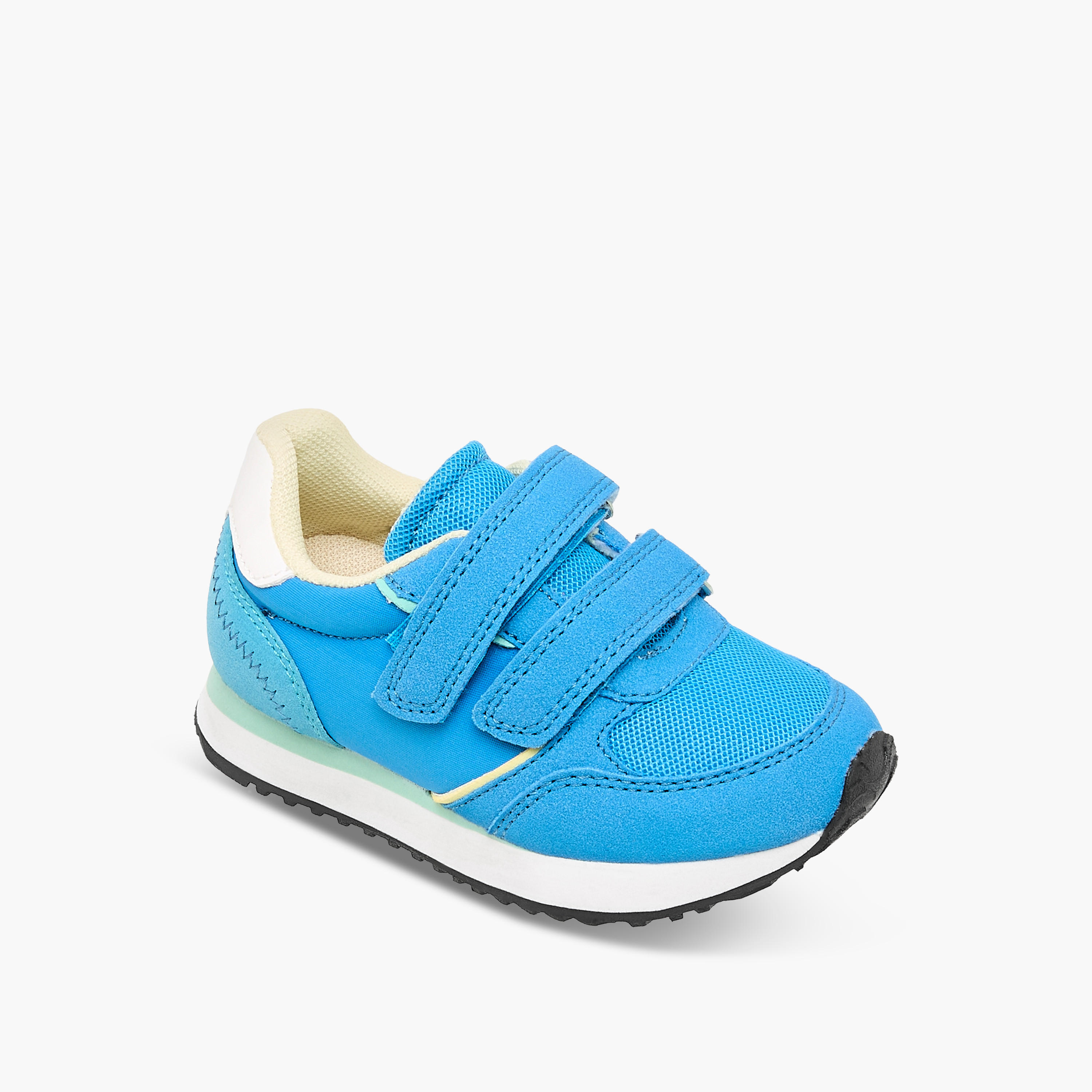 حذاء سنيكرز بشريط إغلاق لاصق للأولاد من جونيورز-boys-shoes-sneakers-image-2
