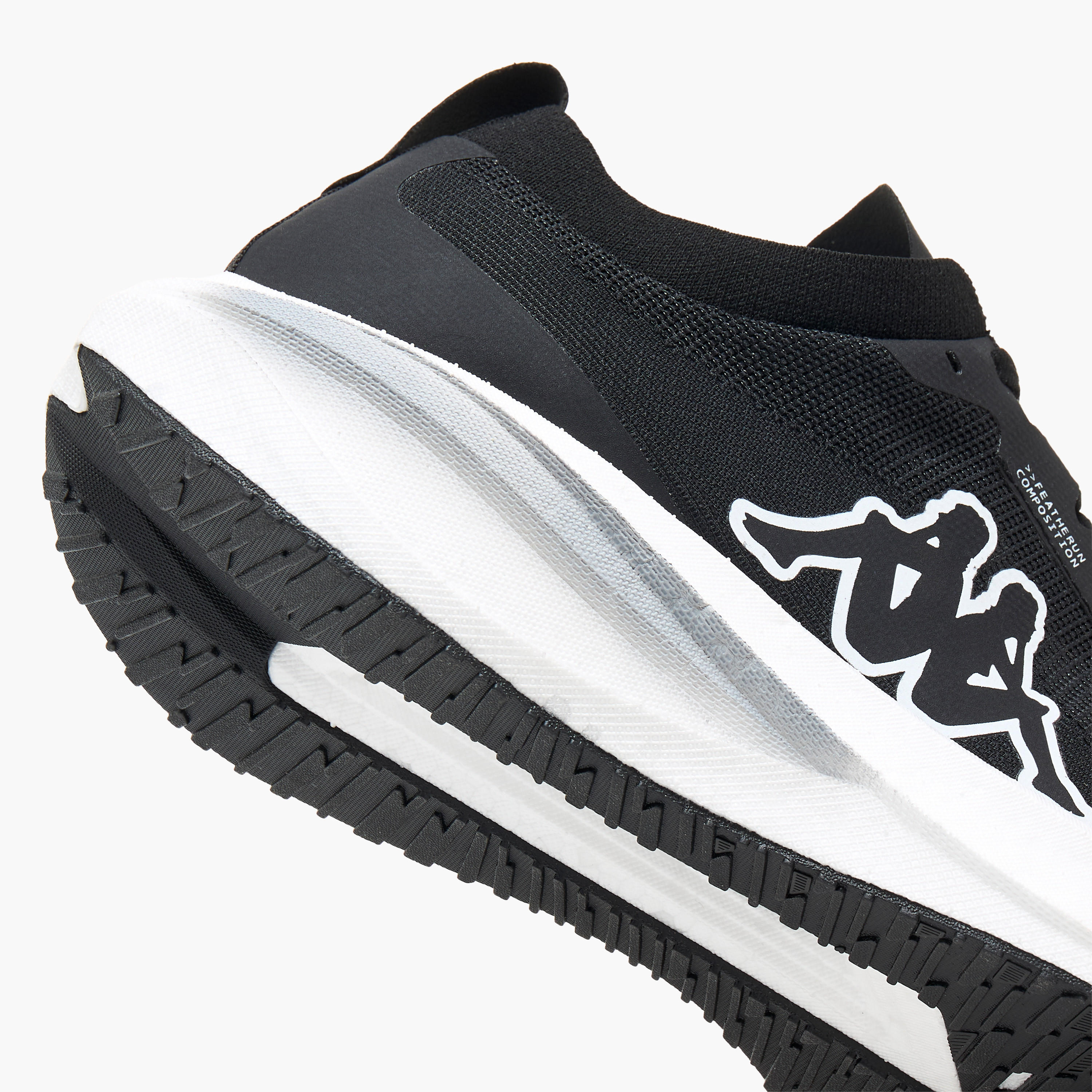 حذاء رياضي برباط إغلاق للرجال من كابا-men-shoes-sports-image-8
