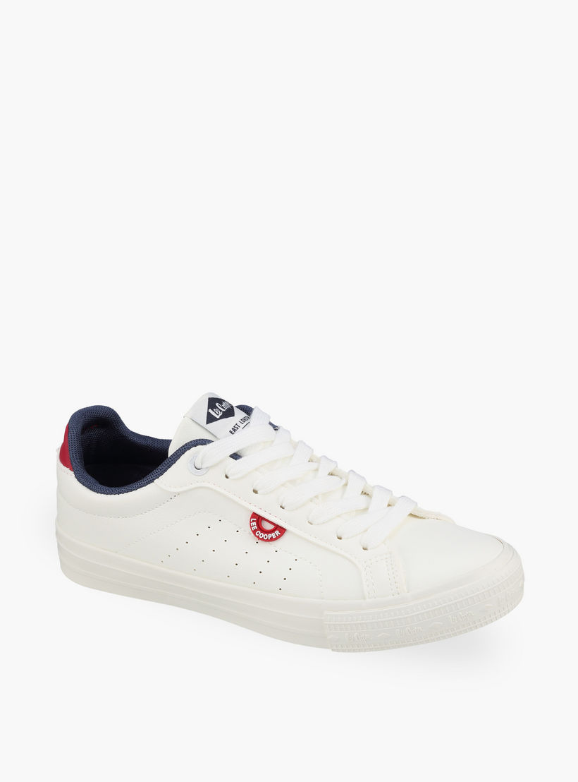 حذاء سنيكرز بطول الكاحل ورباط إغلاق للنساء من لي كوبر-women-shoes-sneakers-image-2