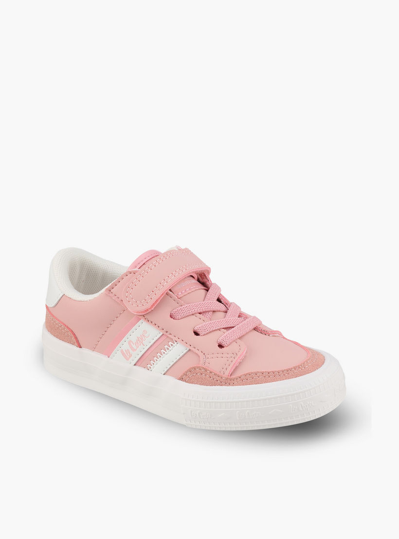 حذاء سنيكرز للبنات بطبعة شعار بكاحل وشريط إغلاق لاصق من لي كوبر-girls-shoes-sneakers-image-2