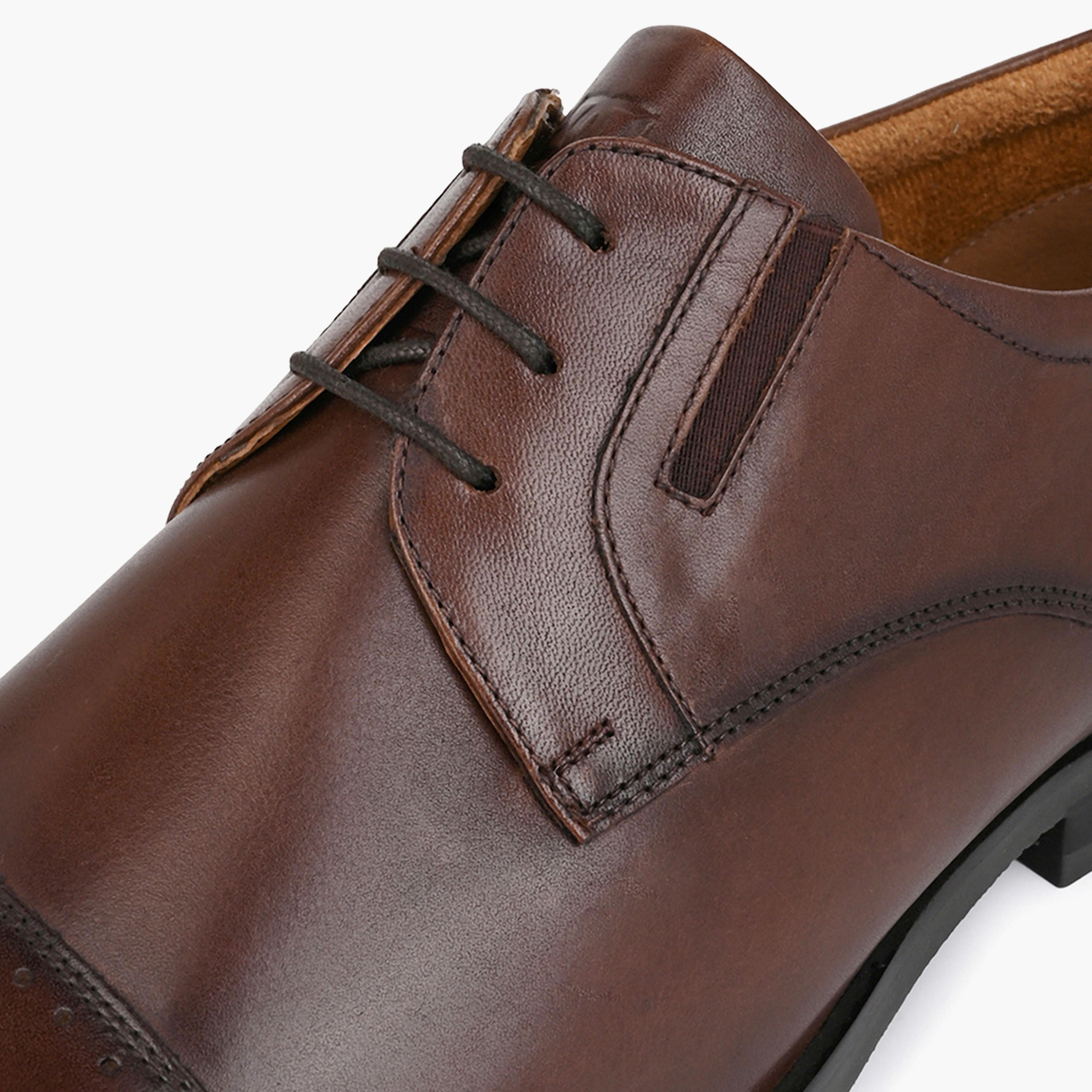 حذاء ديرقي رجالي بأربطة من الجلد الطبيعي-men-shoes-formalshoes-image-4