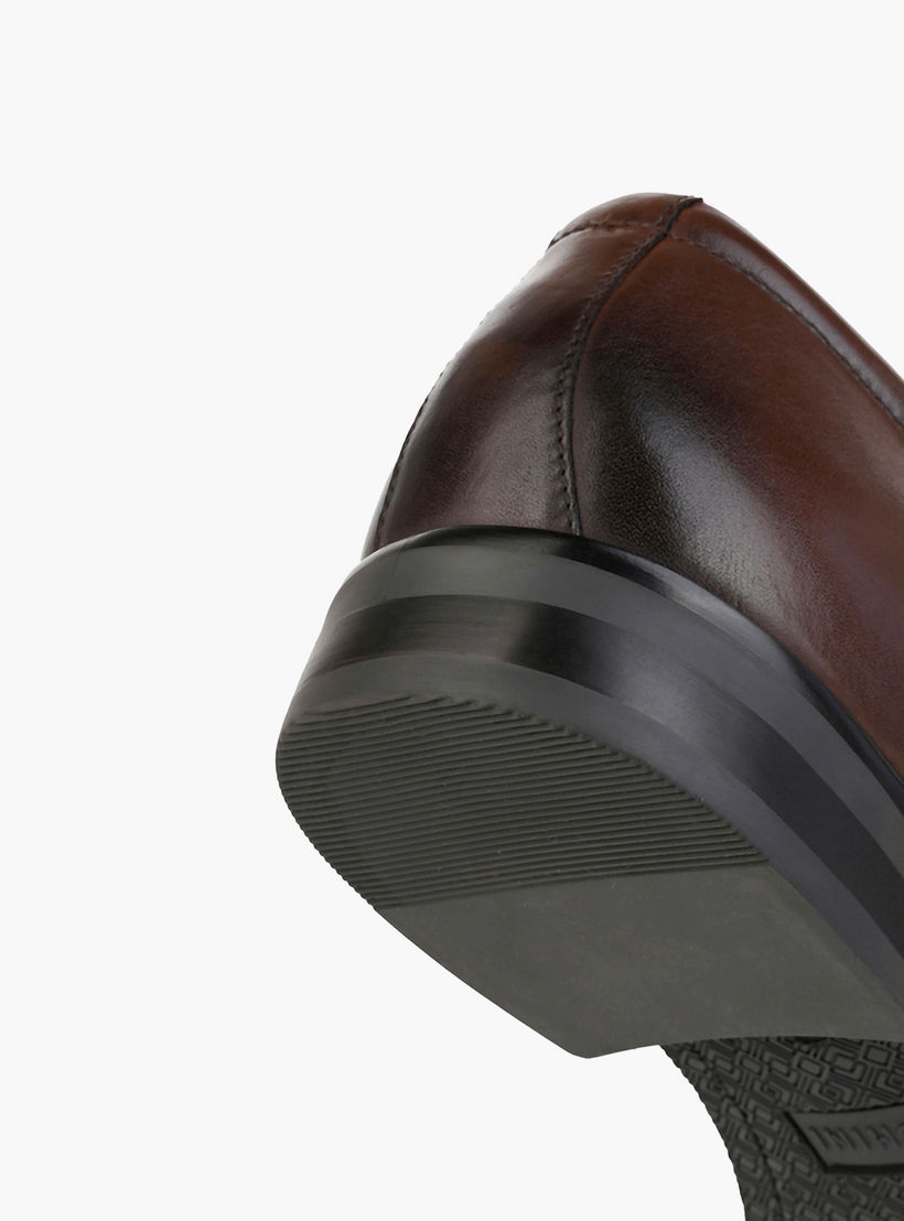 حذاء ديرقي رجالي بأربطة من الجلد الطبيعي-men-shoes-formalshoes-image-5