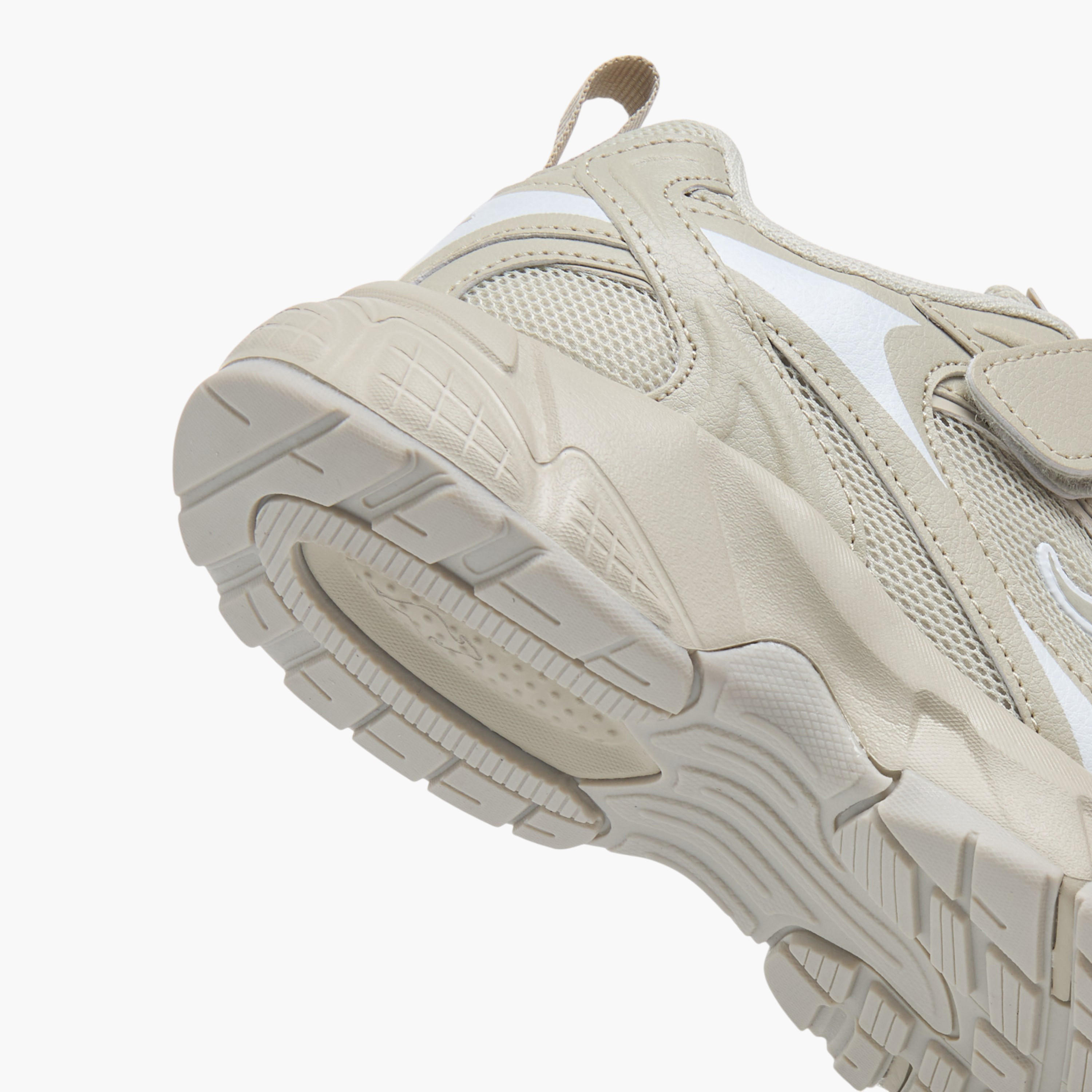 Kangaroos Girls Logo Detail Hook & Loop Walking Shoes-girls-shoes-sneakers-image-5