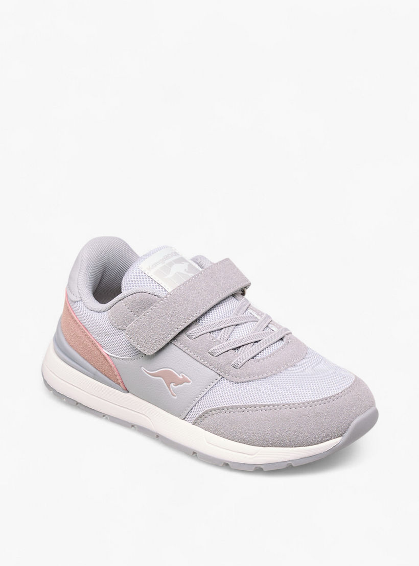 حذاء مشي بشريط لاصق وطبعات الشعار للبنات من كانجاروس-girls-shoes-sports-image-2