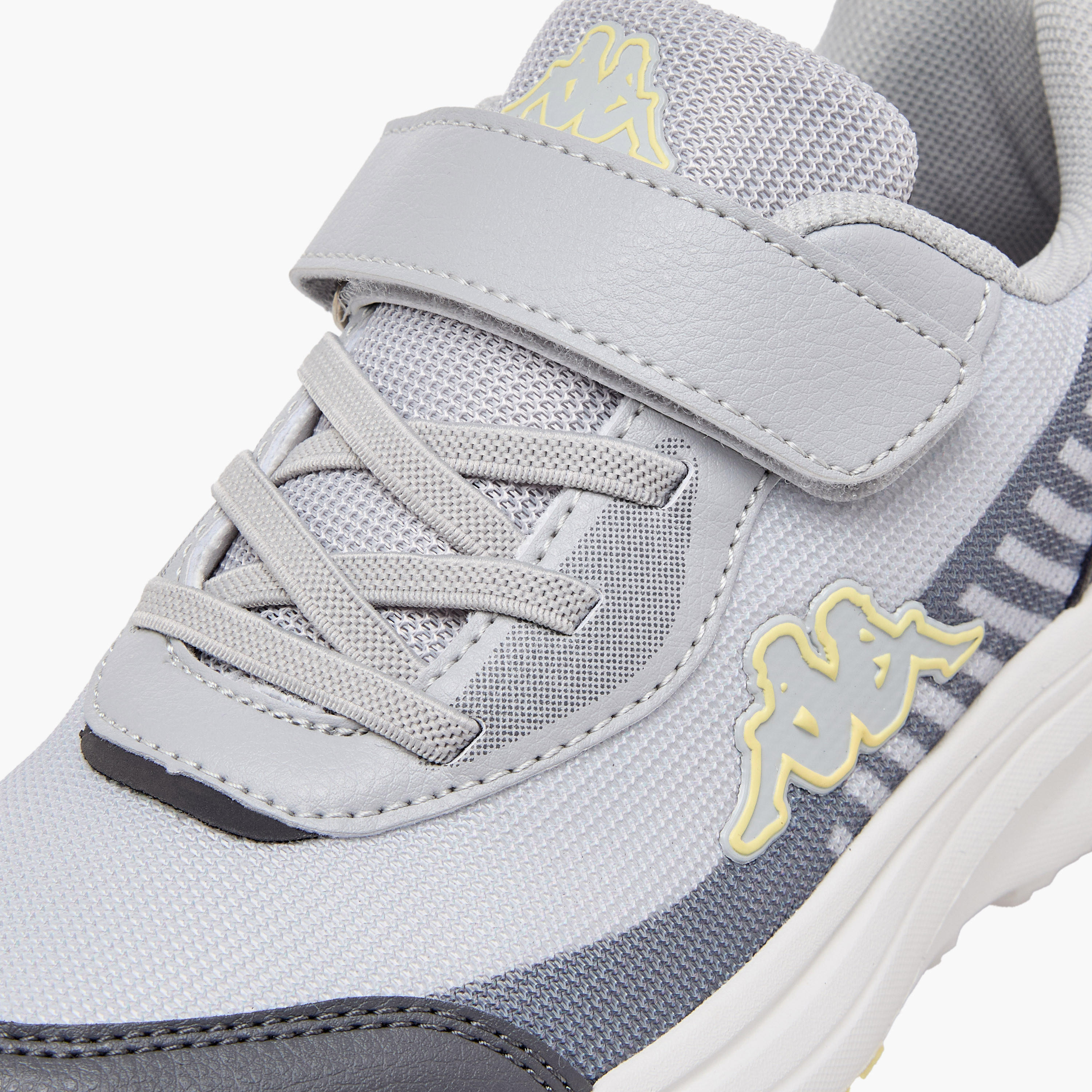 حذاء رياضي بقوالب ملونة وشريط إغلاق للأولاد من كابا-sports-boys-shoes-image-7