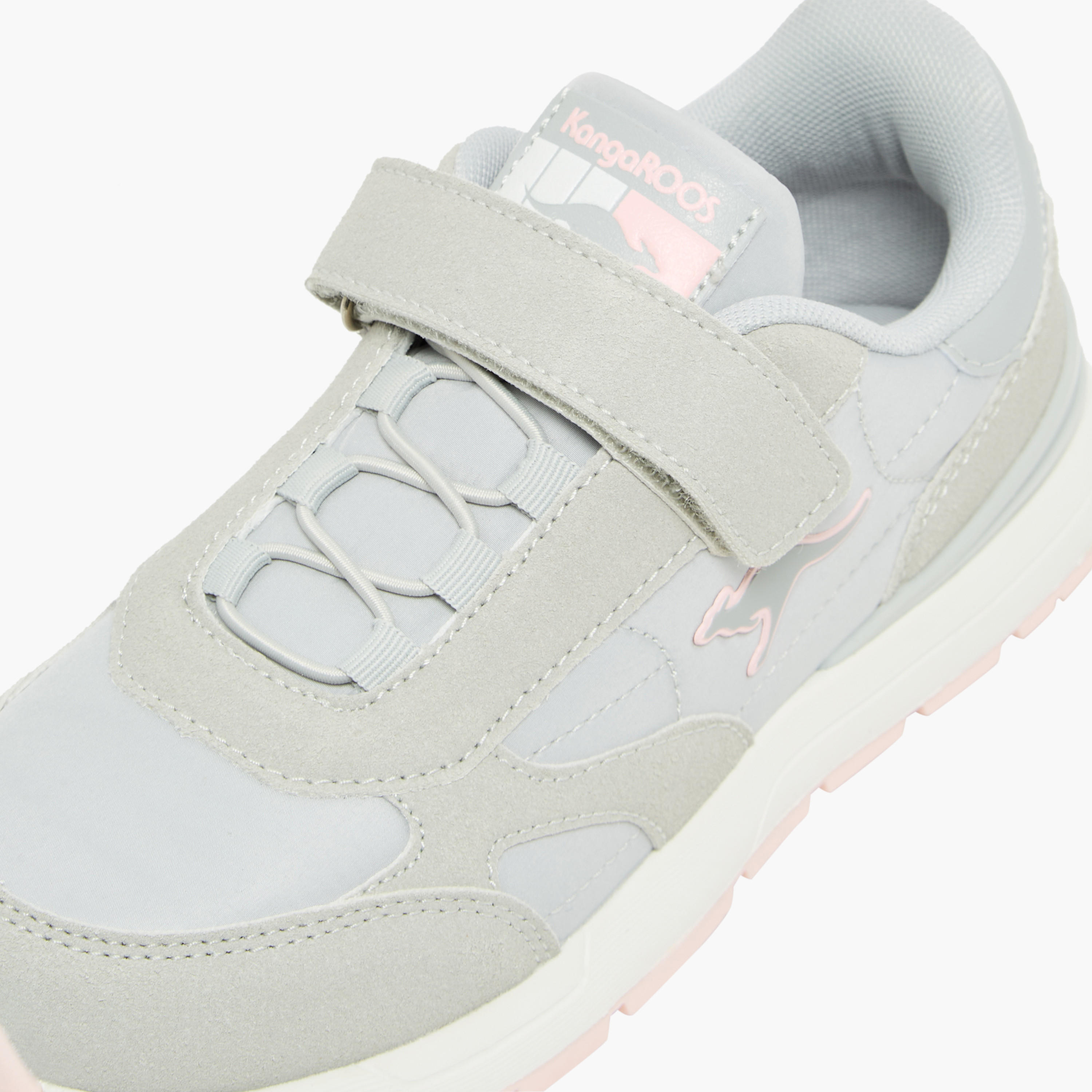 حذاء رياضي مخطط بشريط إغلاق لاصق للبنات من كانغاروز-girls-shoes-sneakers-image-7
