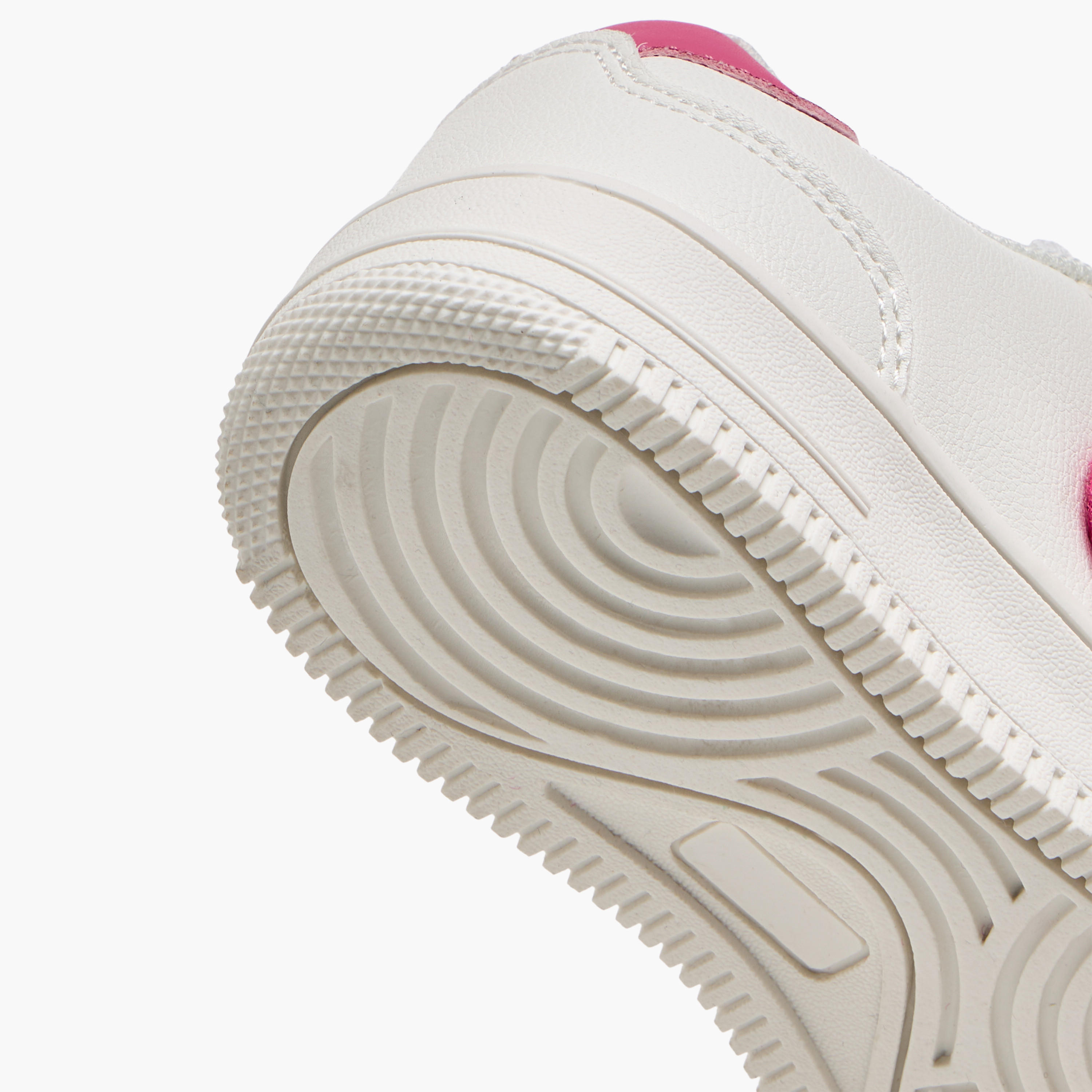 حذاء سنيكرز بكاحل وشريط إغلاق لاصق بطبعة شعار للبنات من كابا-sports-girls-shoes-image-5