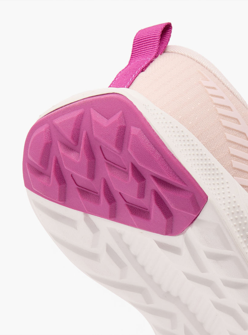 حذاء رياضي بشريط إغلاق لاصق للبنات من كابا-sports-girls-shoes-image-5