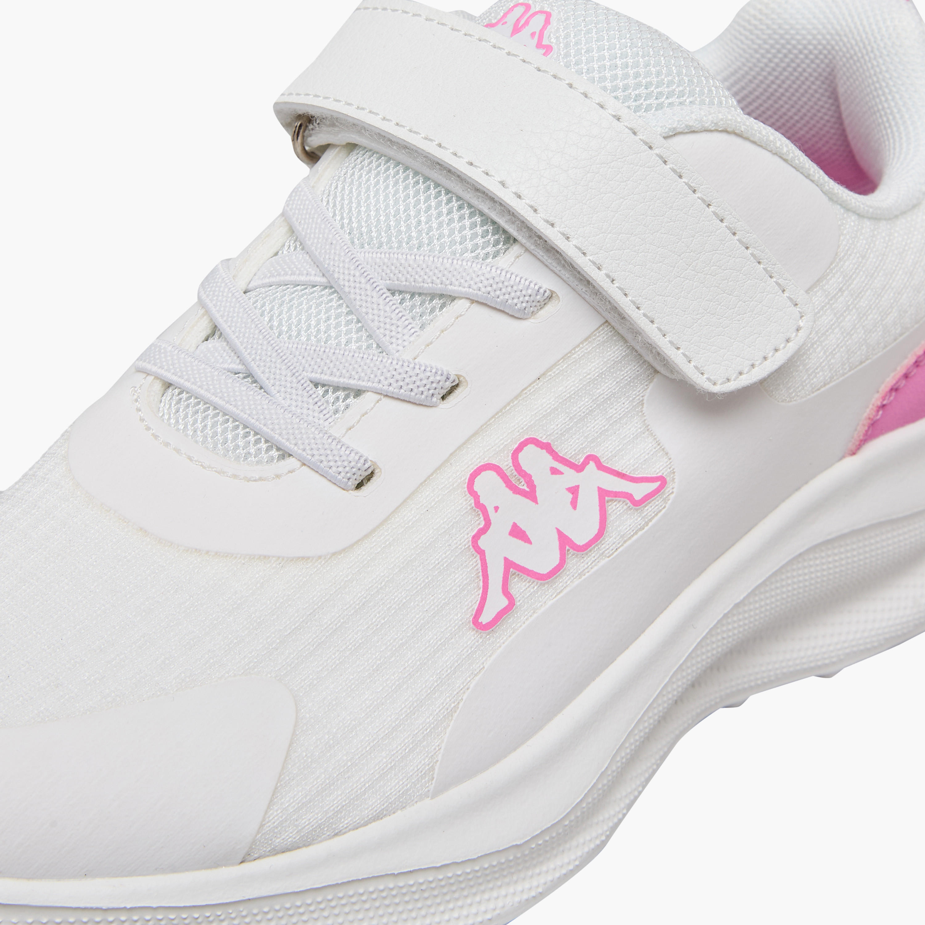 حذاء رياضي بشريط إغلاق لاصق وطبعات شعار للبنات من كابا-sports-girls-shoes-image-7