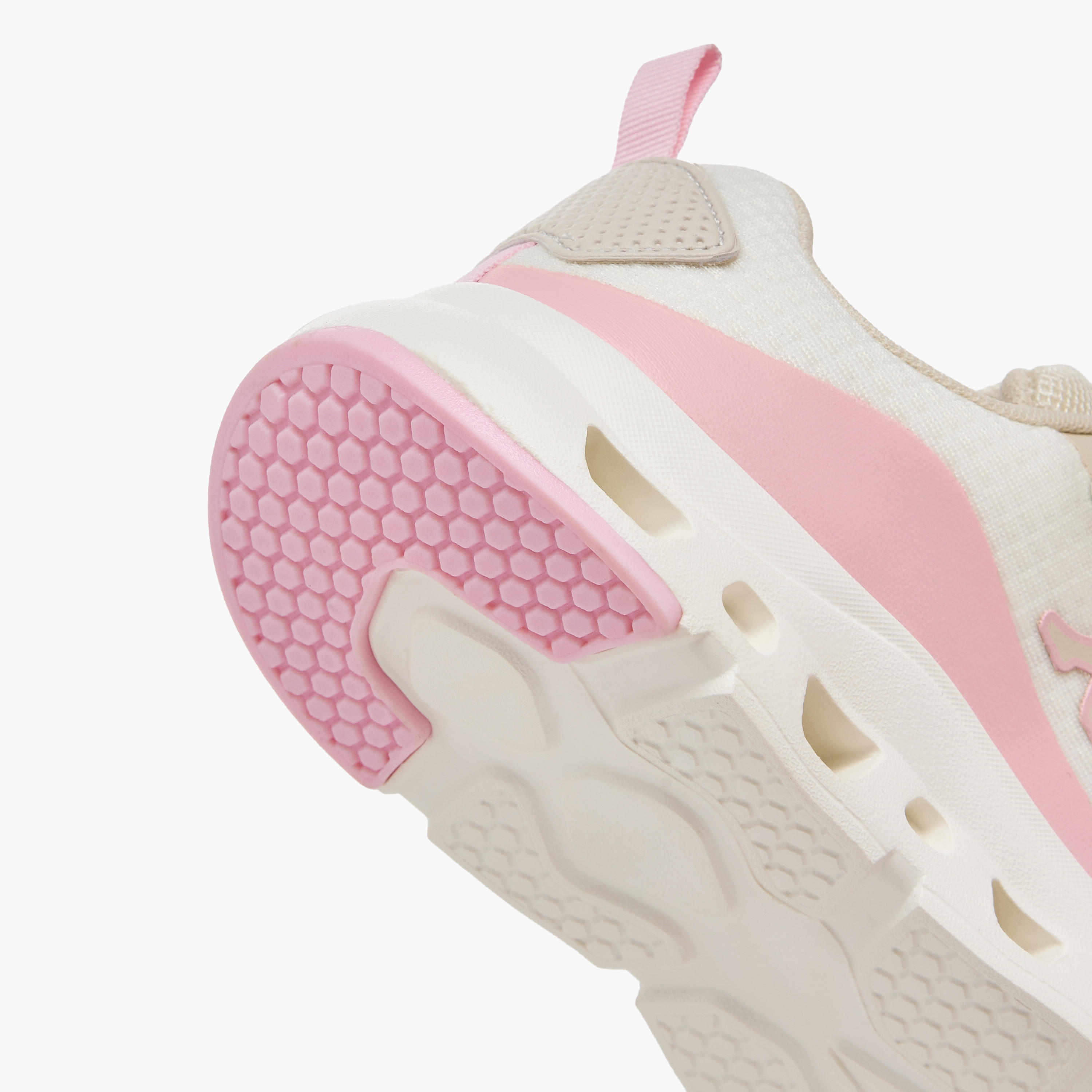 حذاء رياضي بشريط لاصق للبنات كلاود من كابا-girls-shoes-sports-image-8