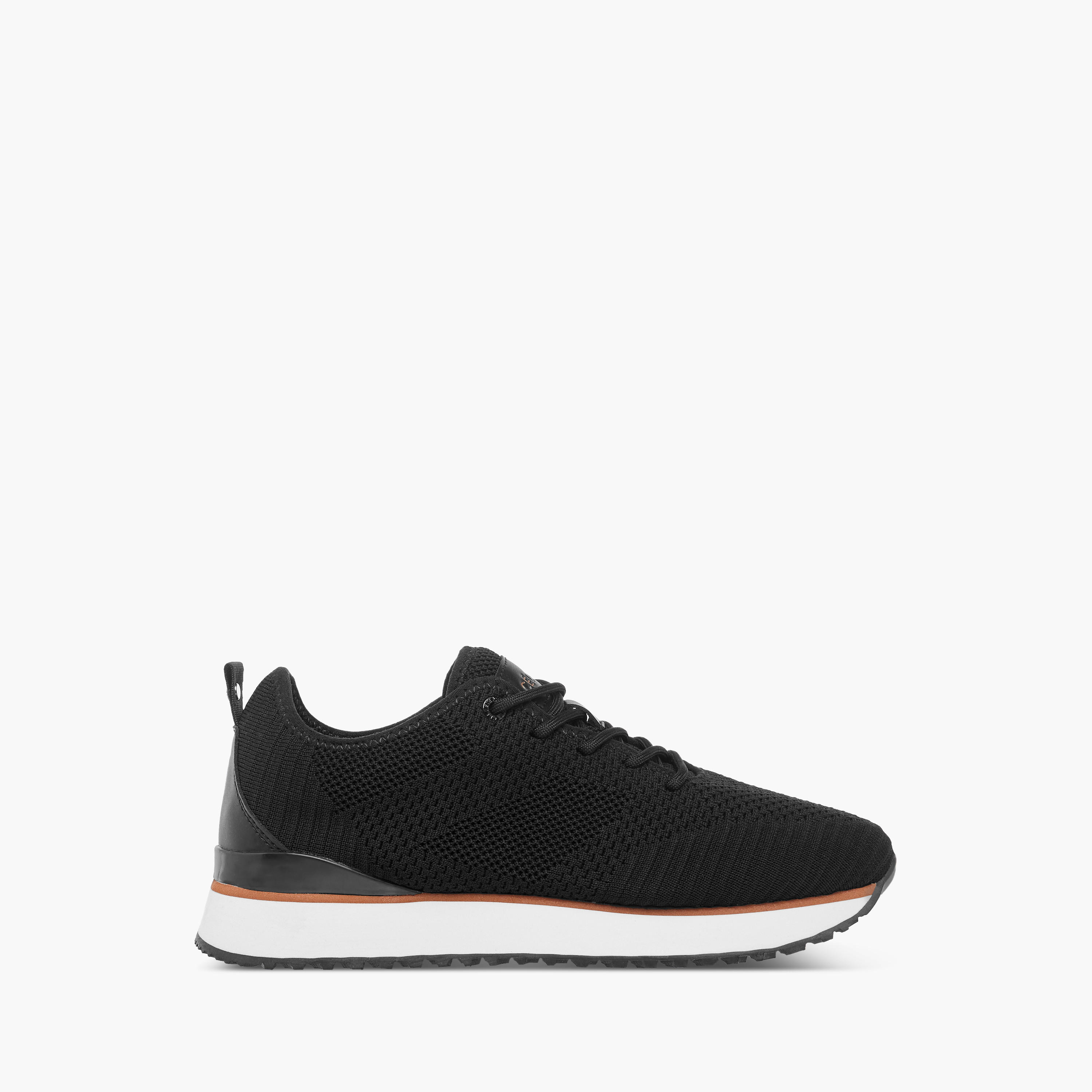 حذاء سنيكرز شبكي بارز الملمس برباط إغلاق للنساء من سيليست-women-shoes-sneakers-image-3