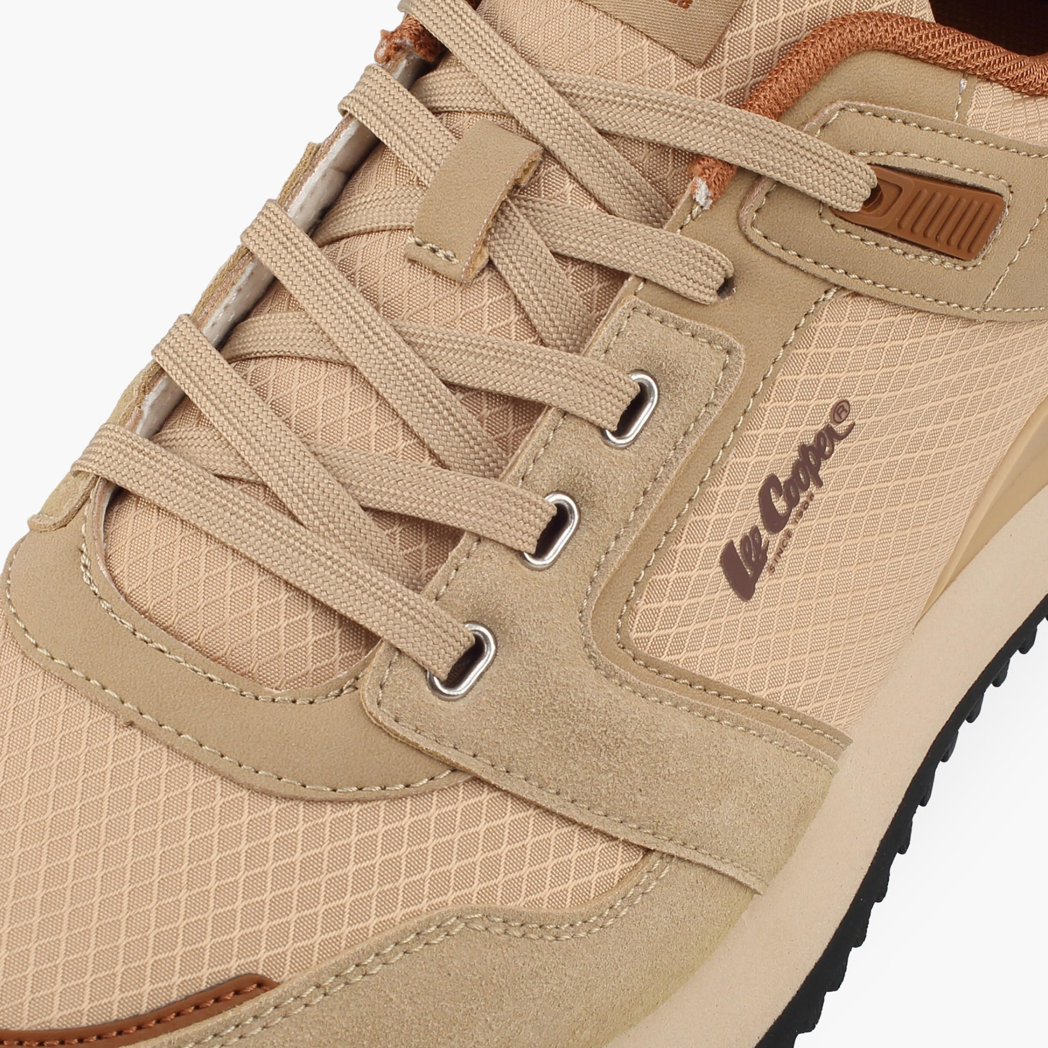 حذاء رياضي رجالي برباط وتصميم متعدد الأجزاء من لي كوبر-men-shoes-sneakers-image-4
