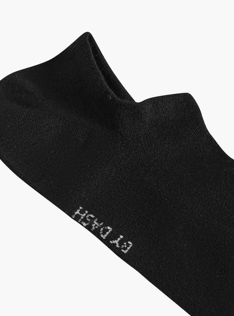 طقم جوارب 3 أزواج غير وبرية بطول الكاحل وطبعات شعار من داش-men-socks-image-3