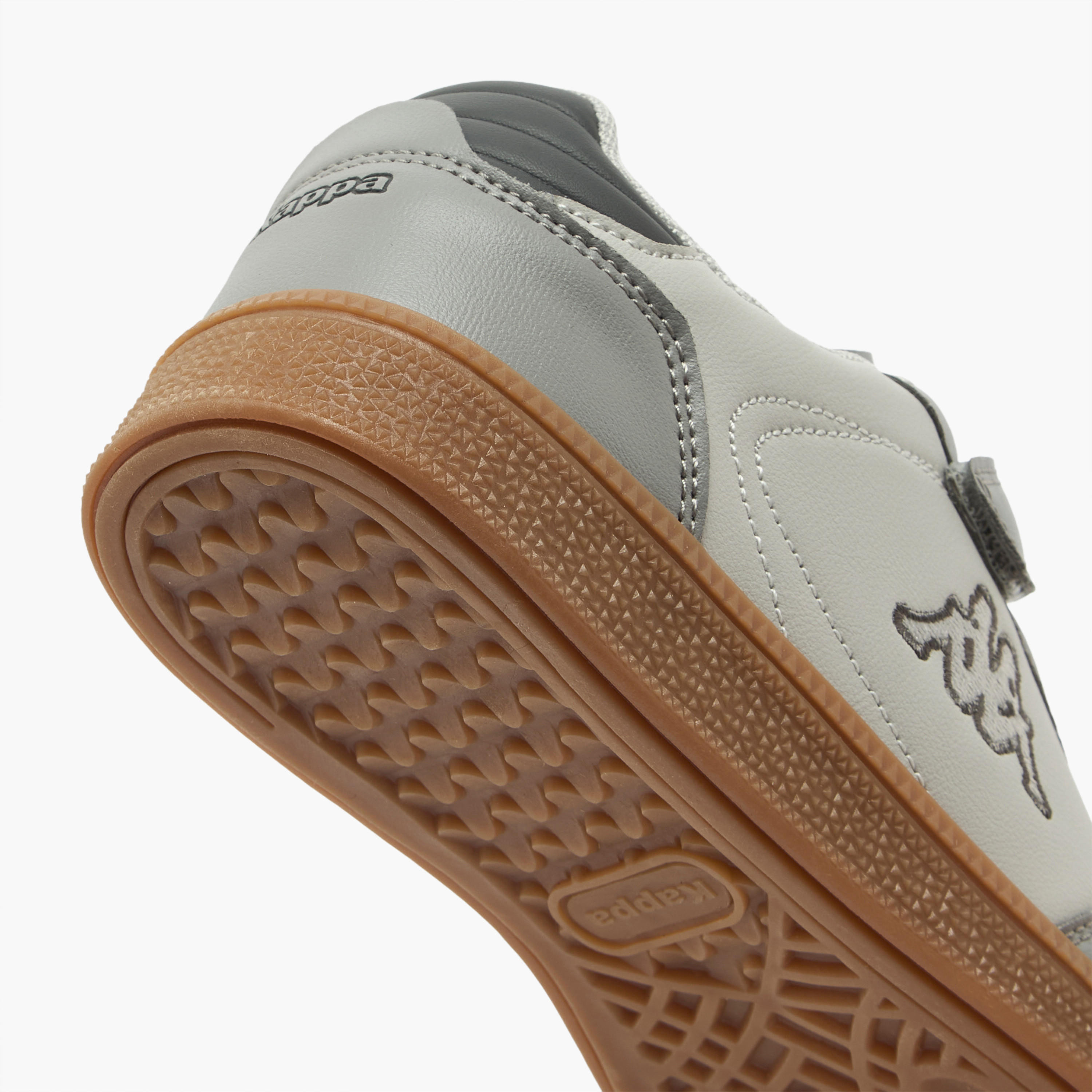 حذاء سنيكرز بشريط إغلاق لاصق من كابا-boys-shoes-sneakers-image-5