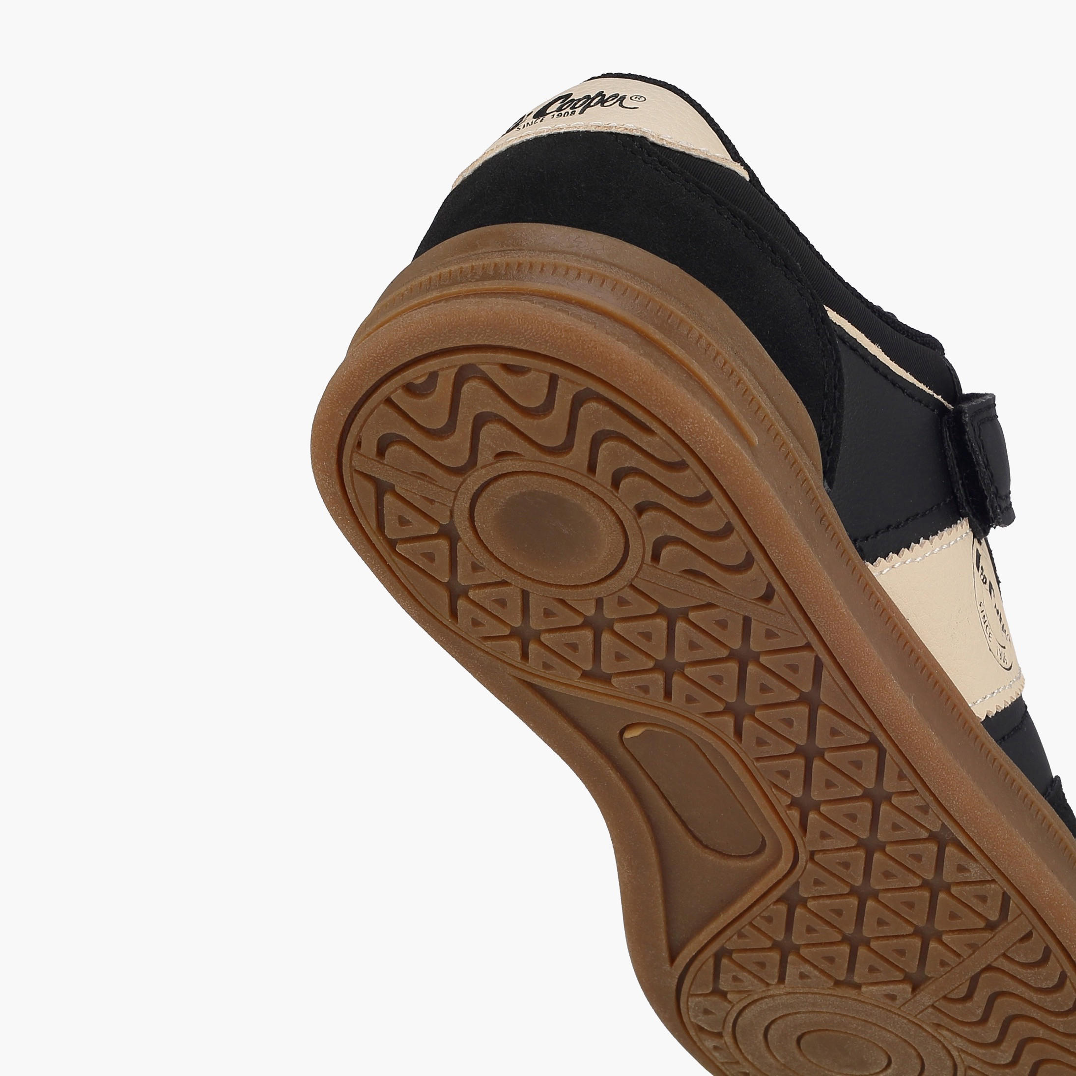 حذاء سنيكرز للكاحل بشريط إغلاق لاصق للأولاد من لي كوبر-boys-shoes-sneakers-image-5
