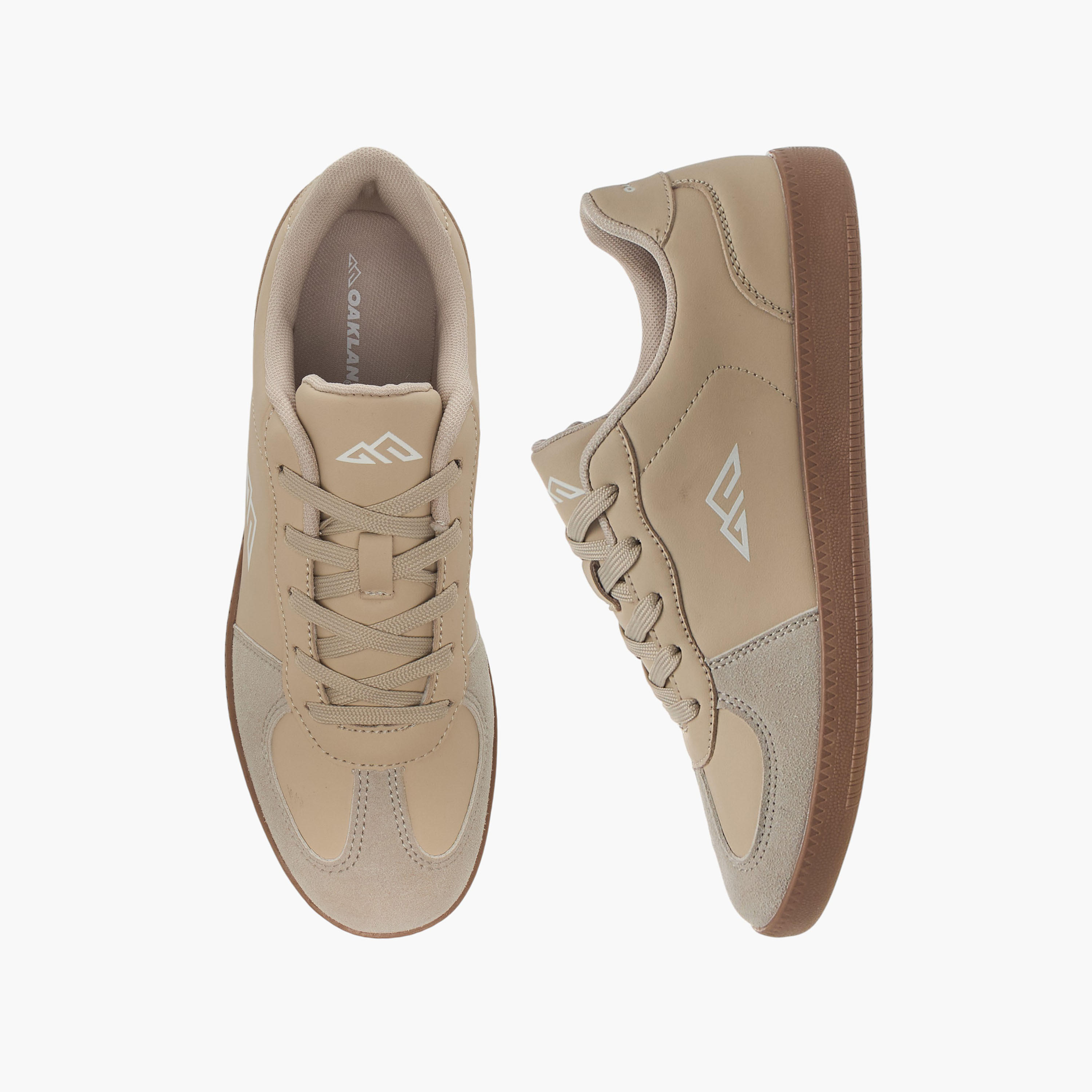 حذاء رياضي برباط إغلاق للنساء من أوكلان باي شوإكسبرس-women-shoes-sports-image-1