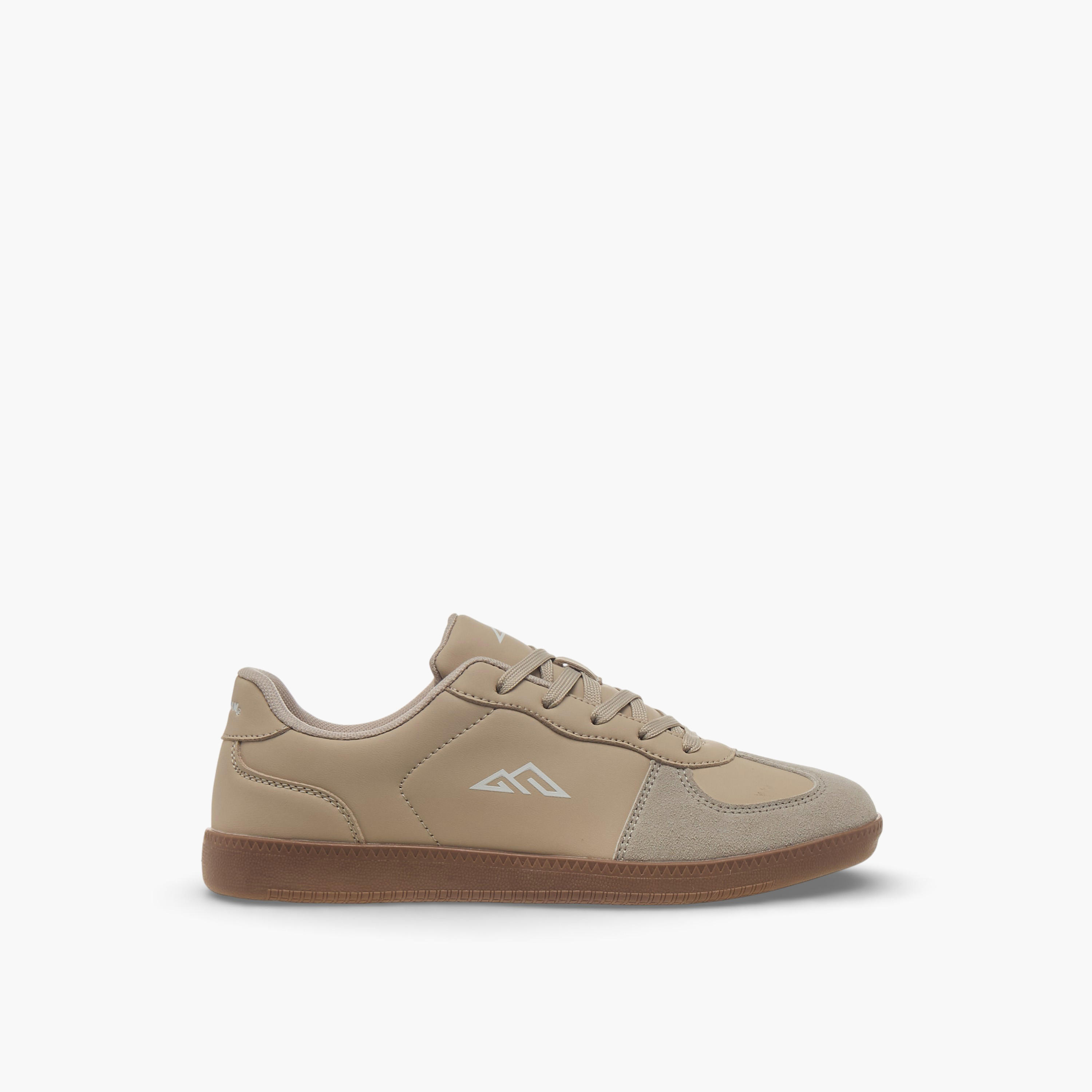حذاء رياضي برباط إغلاق للنساء من أوكلان باي شوإكسبرس-women-shoes-sports-image-3