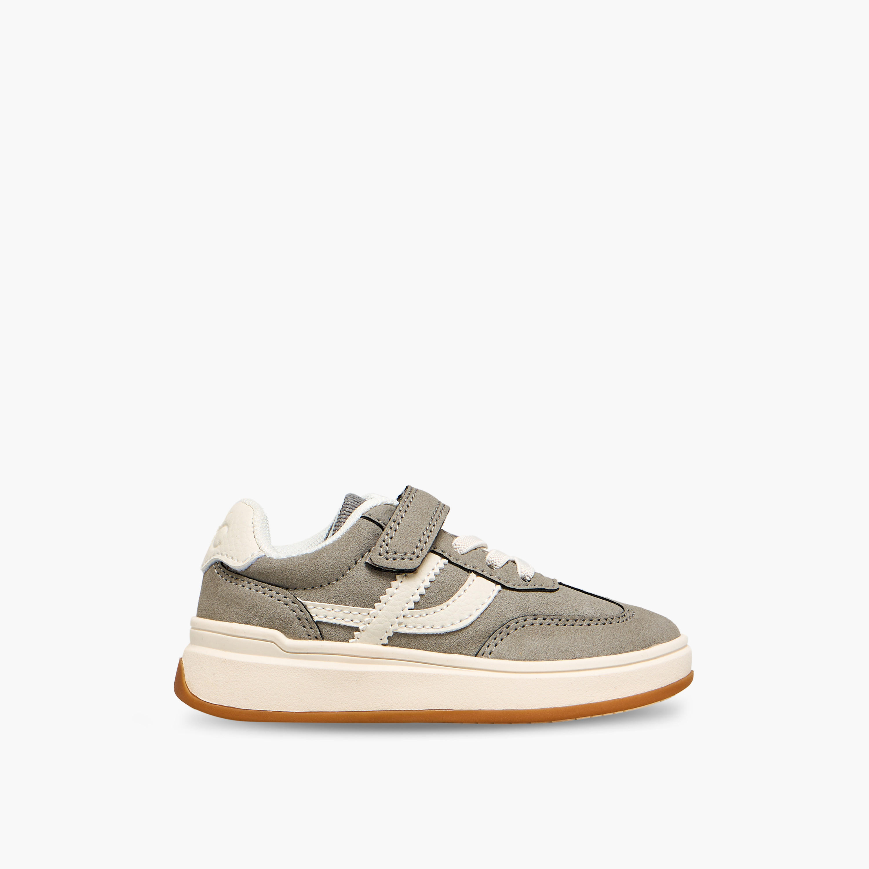 حذاء رياضي للأولاد بشريط لاصق من جونيورز-boys-shoes-sneakers-image-3