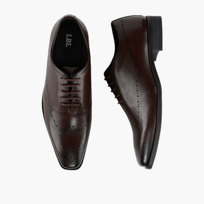 حذاء بروغ للرجال برباط إغلاق من إل بي إل من شوإكسبرس-men-shoes-image-1
