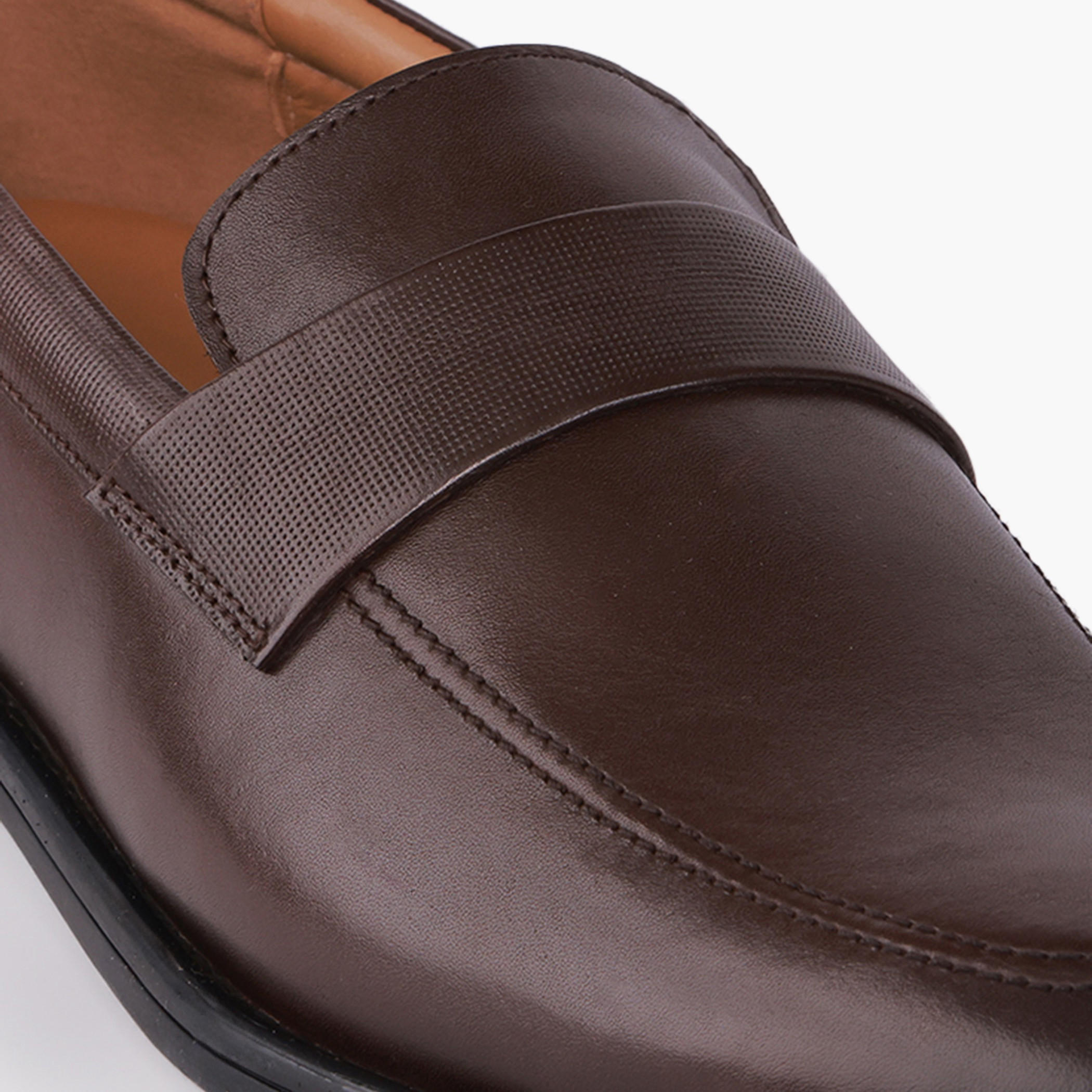 حذاء لوفر جلد طبيعي بدون رباط للرجال من دوتشيني-men-shoes-loafersandmoccasins-image-4