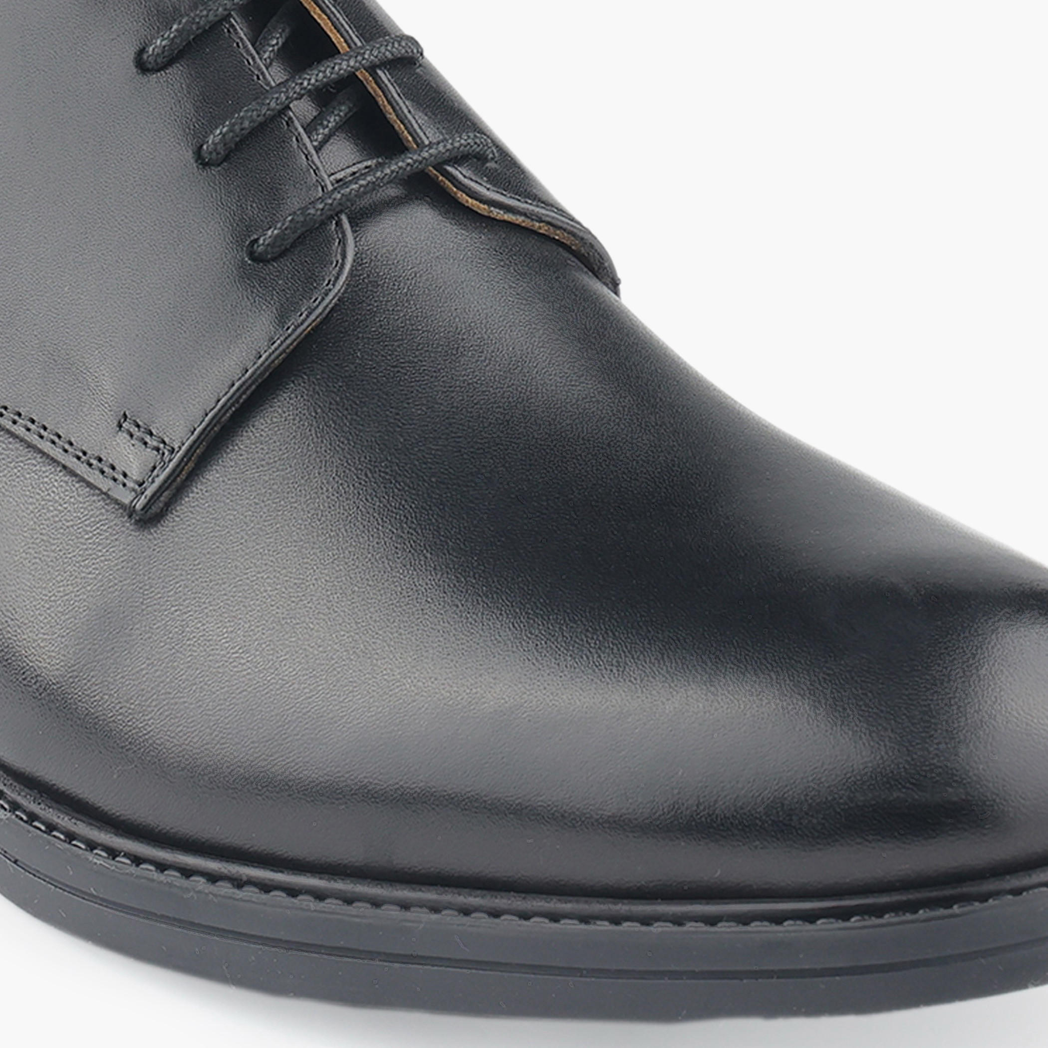 حذاء ديرقي رجالي بأربطة من الجلد الطبيعي-men-shoes-formalshoes-image-4