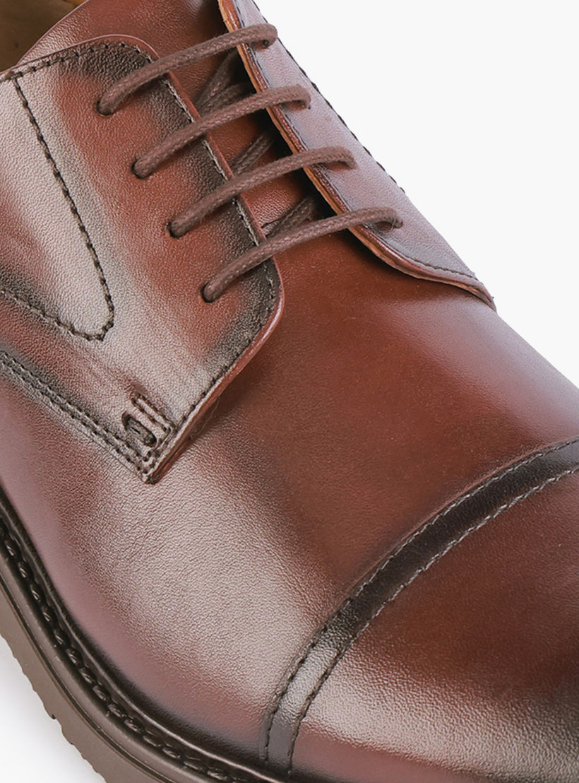 حذاء ديرقي رجالي بأربطة من الجلد الطبيعي-men-shoes-formalshoes-image-4