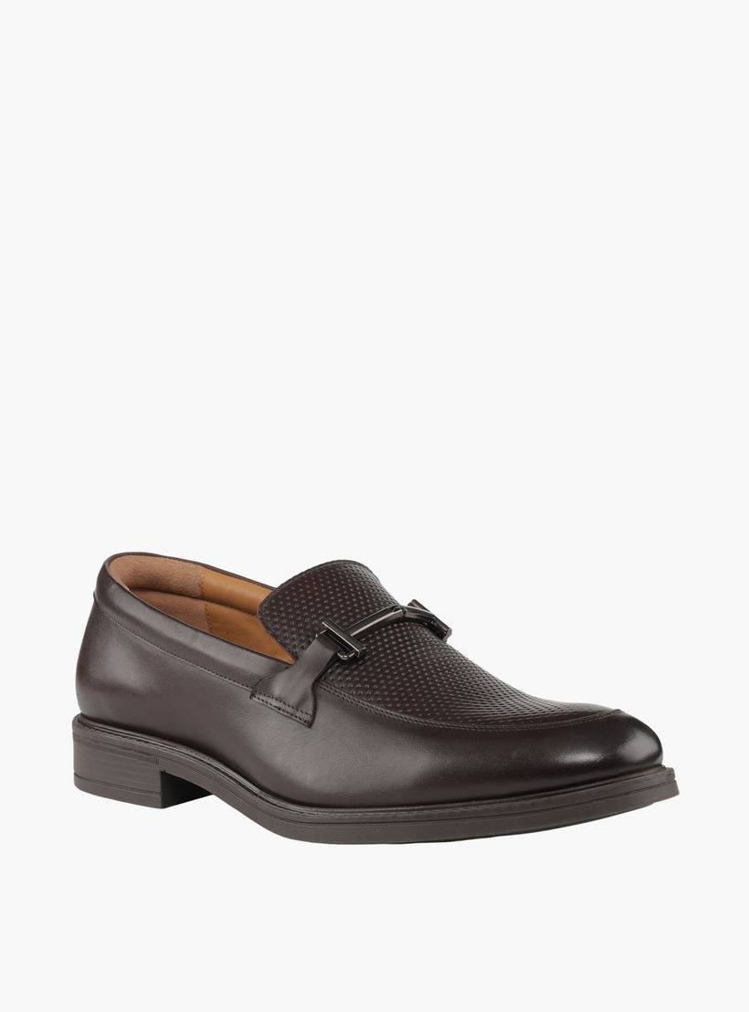 حذاء لوفر جلد بتفاصيل معدن للرجال من دوتشيني-men-shoes-formalshoes-image-2