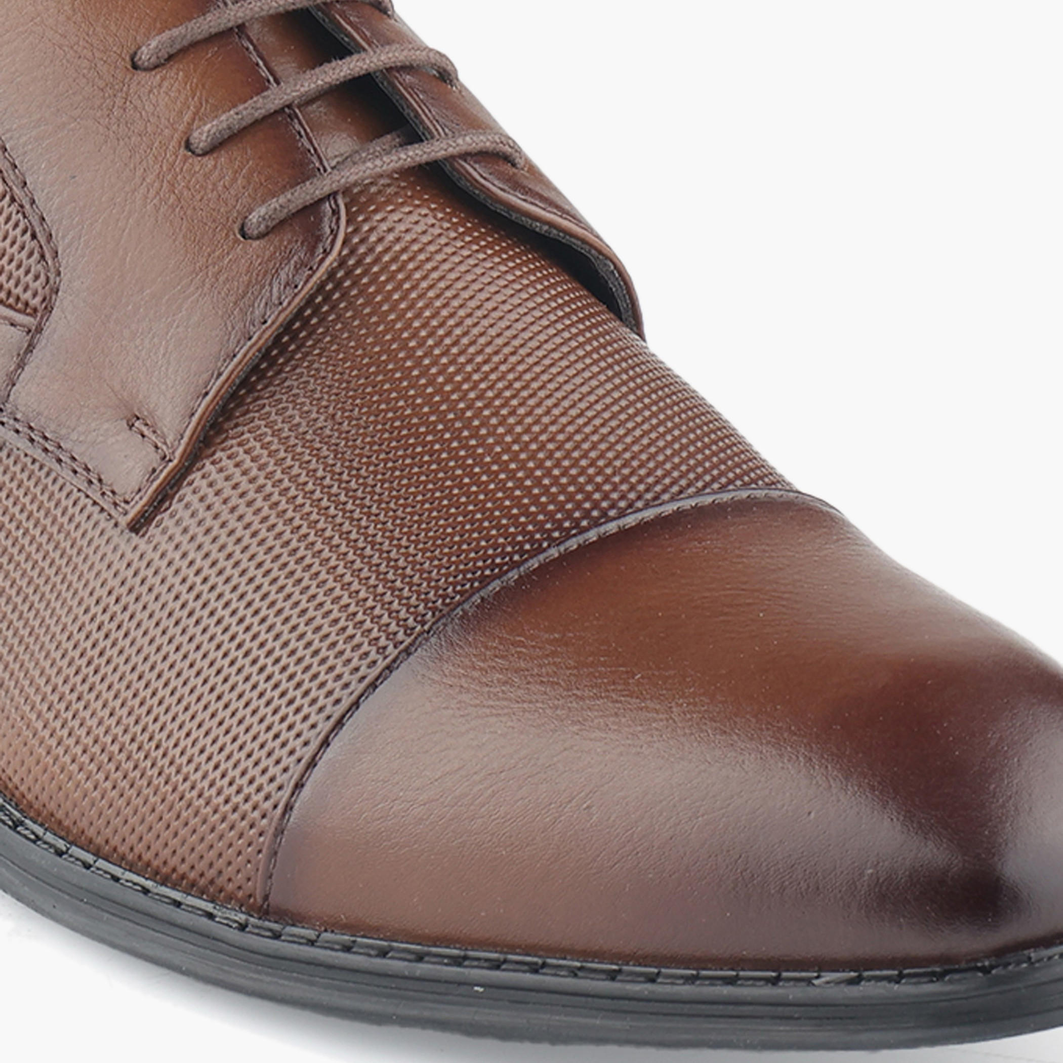 حذاء ديربي جلد برباط إغلاق للرجال من إل بي إل من شوإكسبريس-men-shoes-formalshoes-image-4