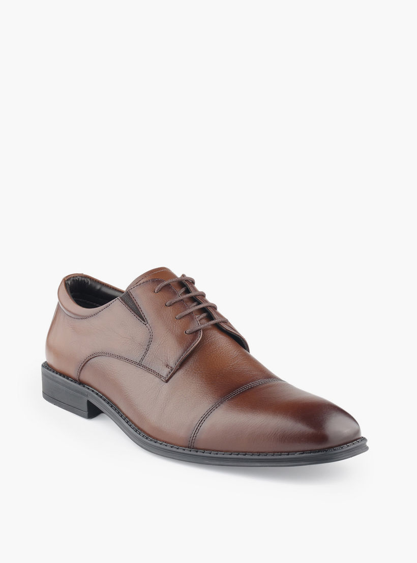 حذاء ديربي جلد برباط إغلاق للرجال من إل بي إل من شو إكسبريس-men-shoes-formalshoes-image-2