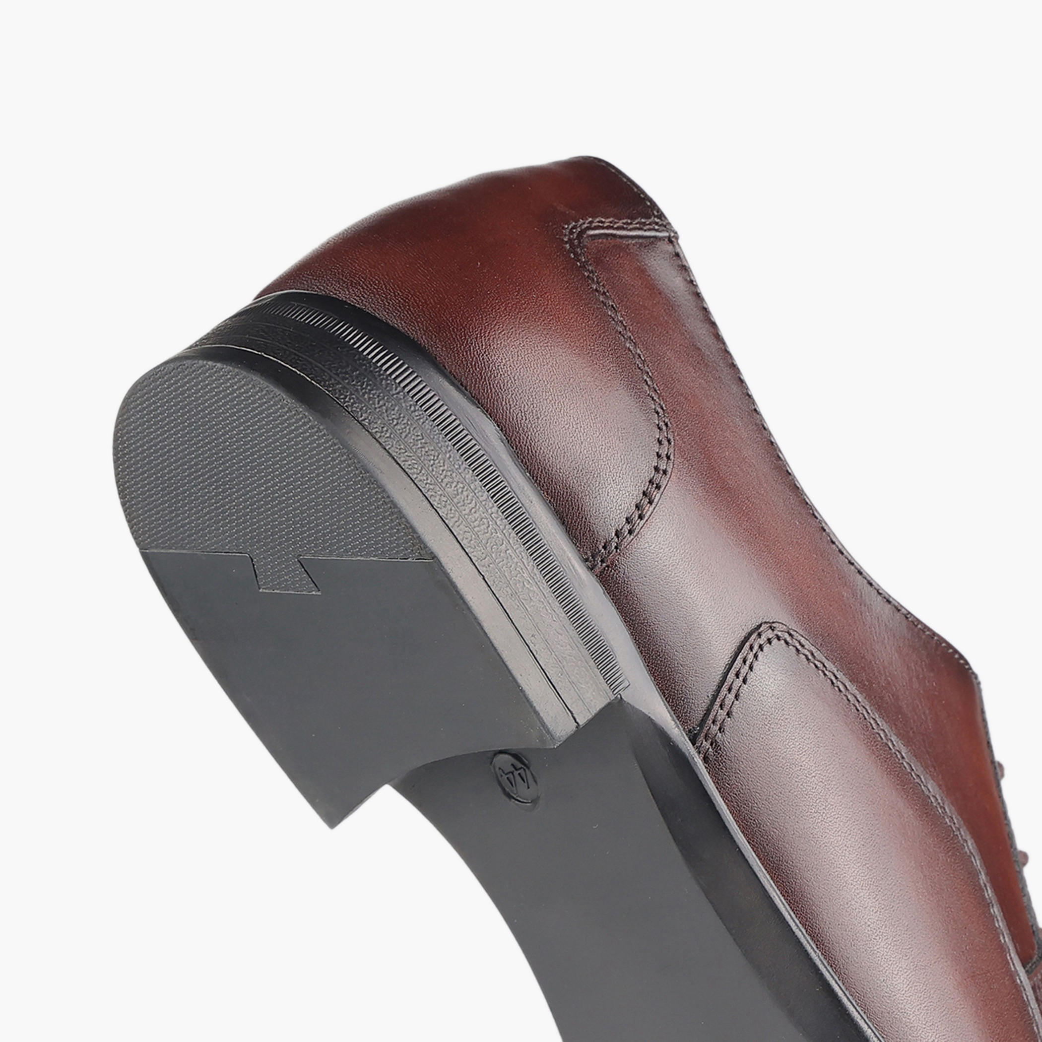 حذاء ديربي جلد برباط إغلاق للرجال من أل بي أل من شو إكسبريس-men-shoes-formalshoes-image-5