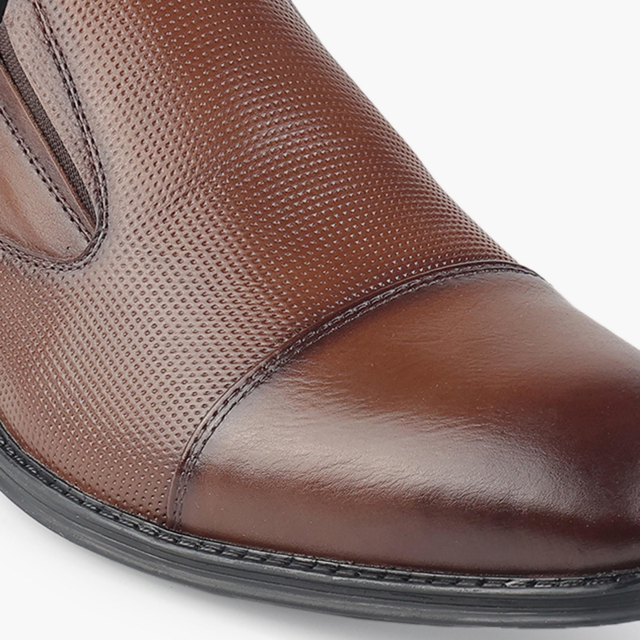 حذاء لوفر جلد سهل الارتداء للرجال إل بي إل من شو إكسبريس-men-shoes-loafersandmoccasins-image-4