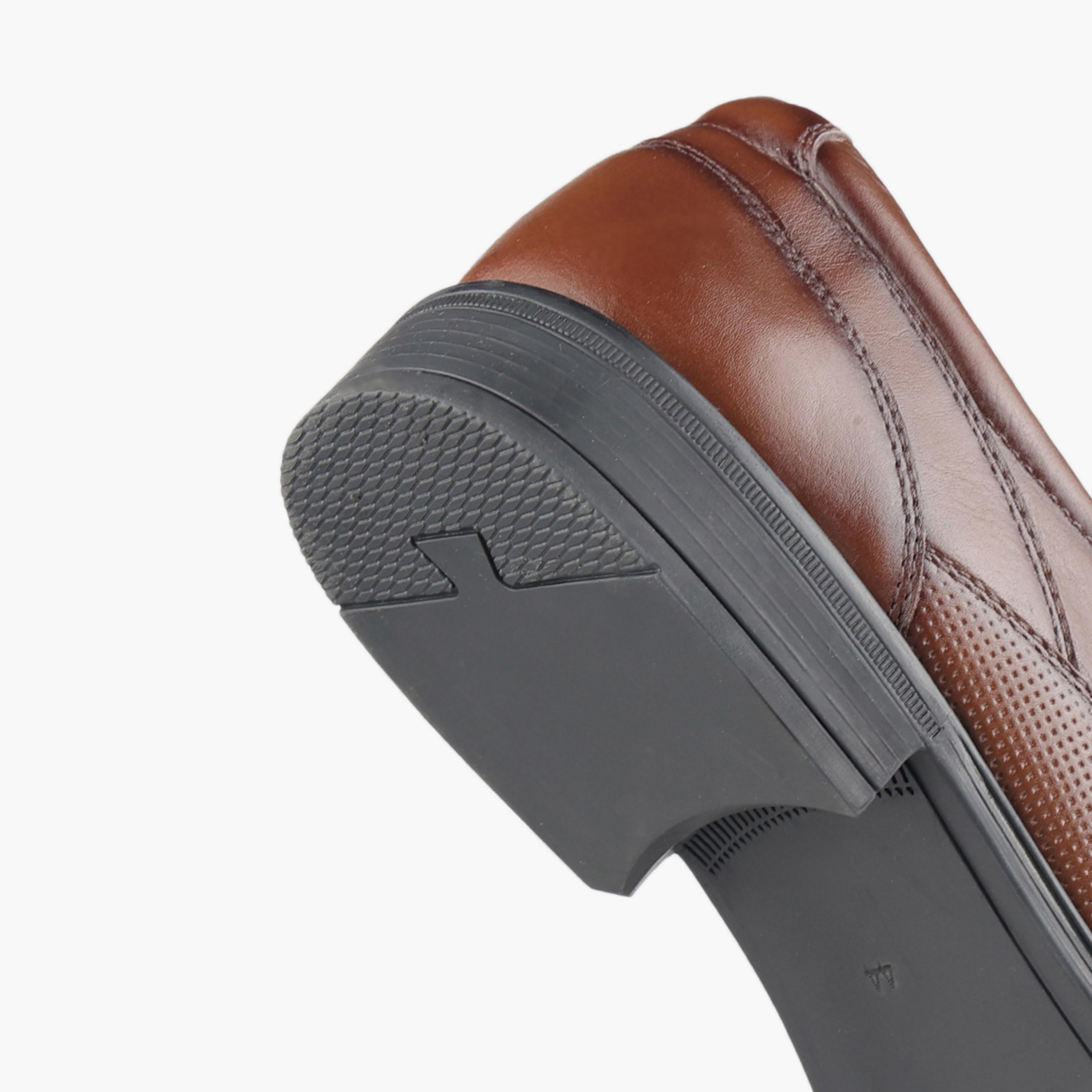 حذاء لوفر جلد سهل الارتداء للرجال إل بي إل من شو إكسبريس-men-shoes-loafersandmoccasins-image-5