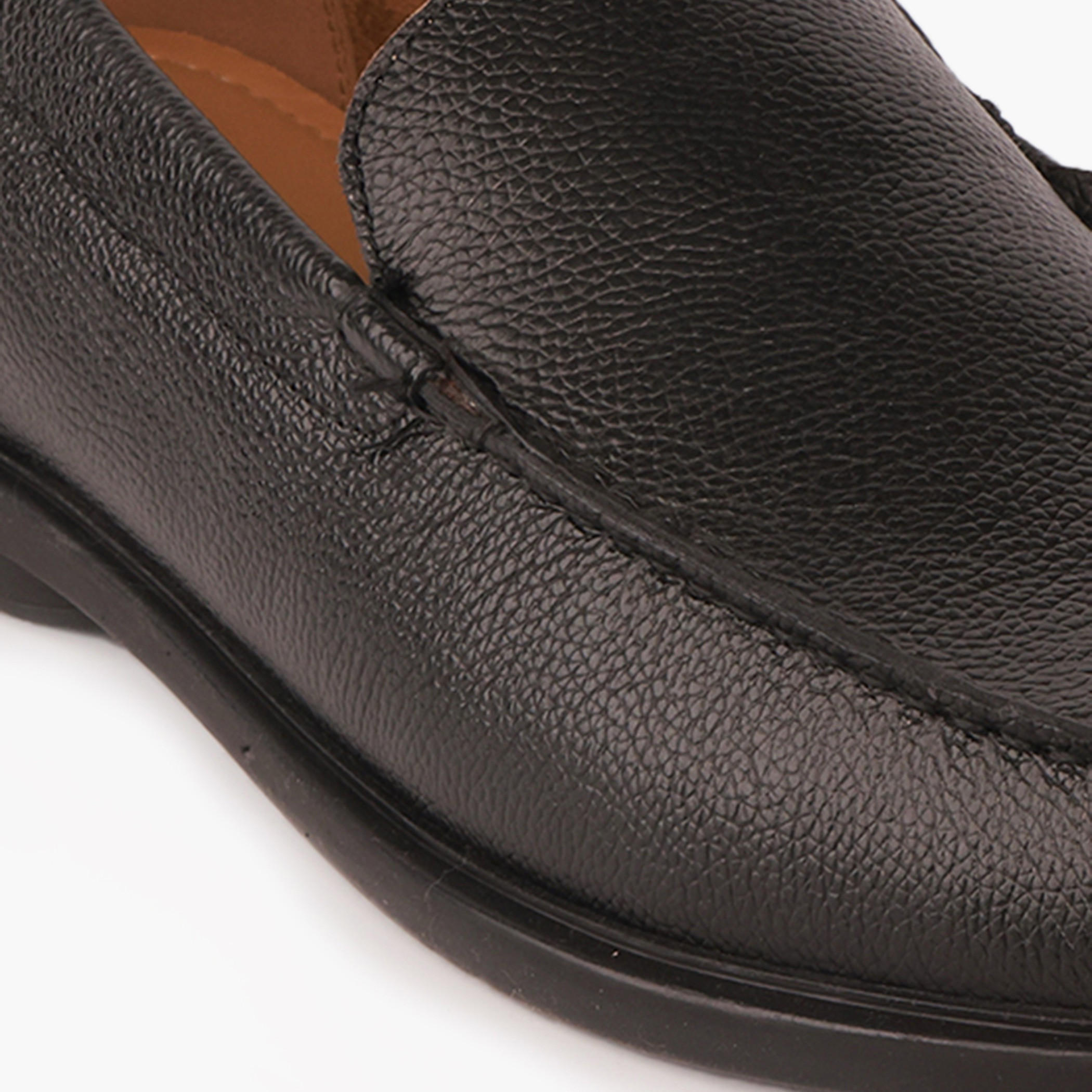 حذاء لوفر جلد سهل الارتداء للرجال إل بي إل من شو إكسبريس-men-shoes-formalshoes-image-4