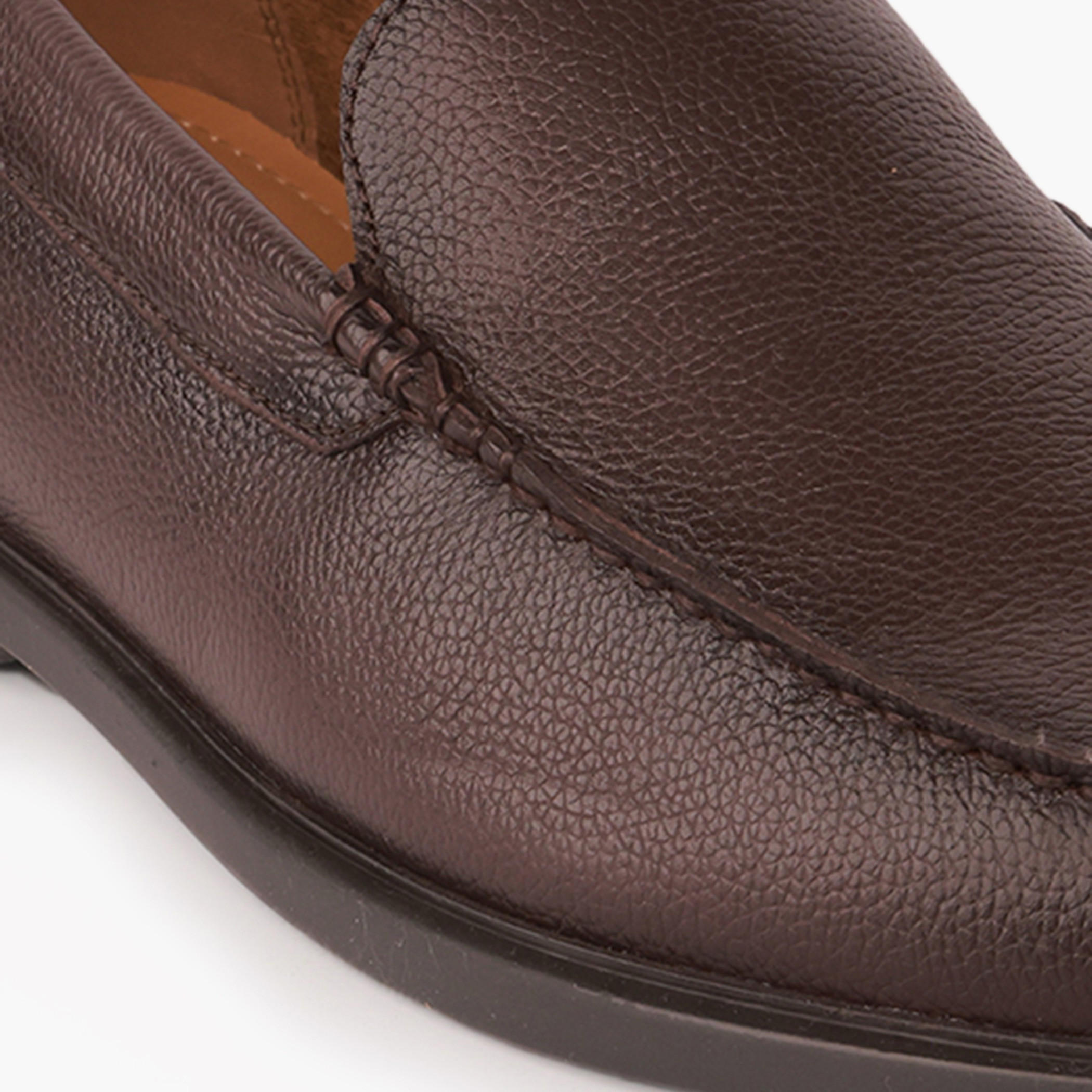 حذاء لوفر جلد سهل الارتداء للرجال إل بي إل من شو إكسبريس-men-shoes-formalshoes-image-4