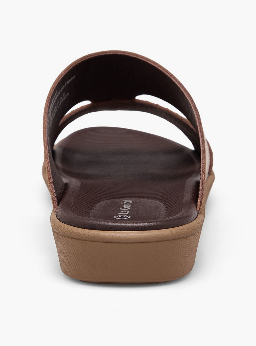 Le Confort Men Textured Leather Arabic Sandals-men-shoes-sandals-image-5