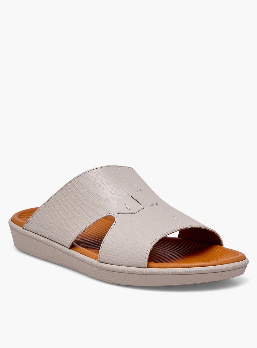 Le Confort Men Textured Arabic Sandals-men-shoes-sandals-image-2