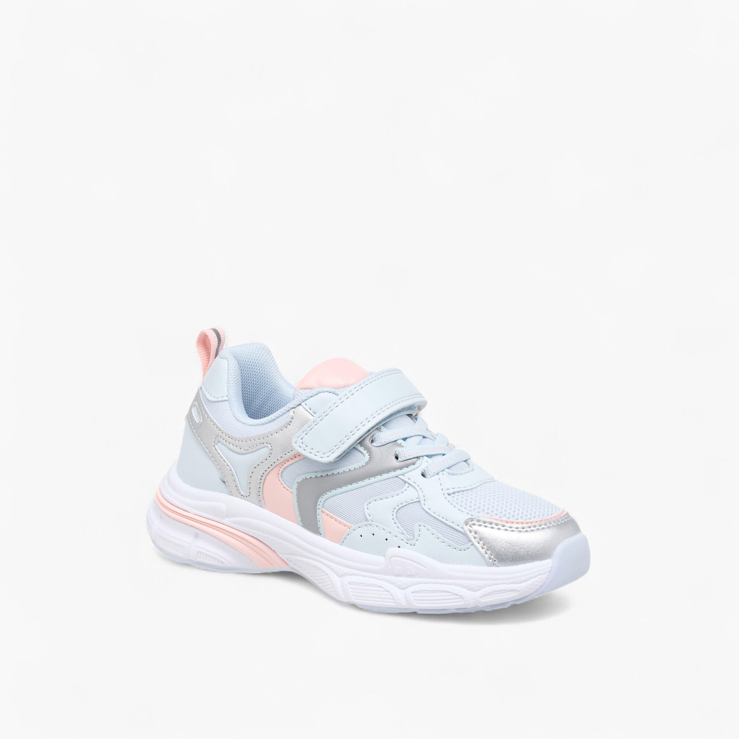 سنيكرز بشريط إغلاق لاصق من ليتل ميسي-girls-shoes-sneakers-image-2
