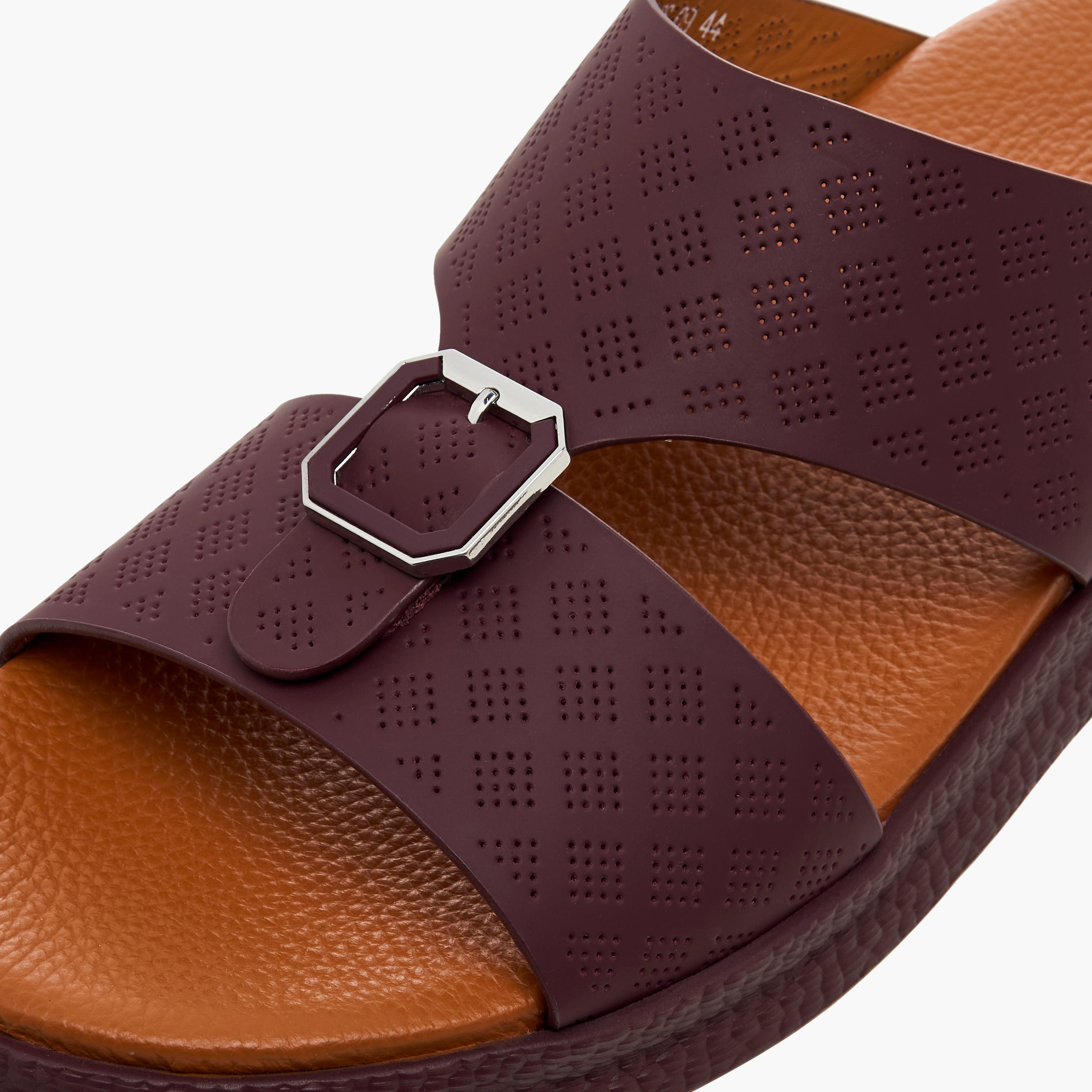 صندل عربي بأحزمة مثقّبة للرجال من دوتشيني-men-shoes-sandals-image-4
