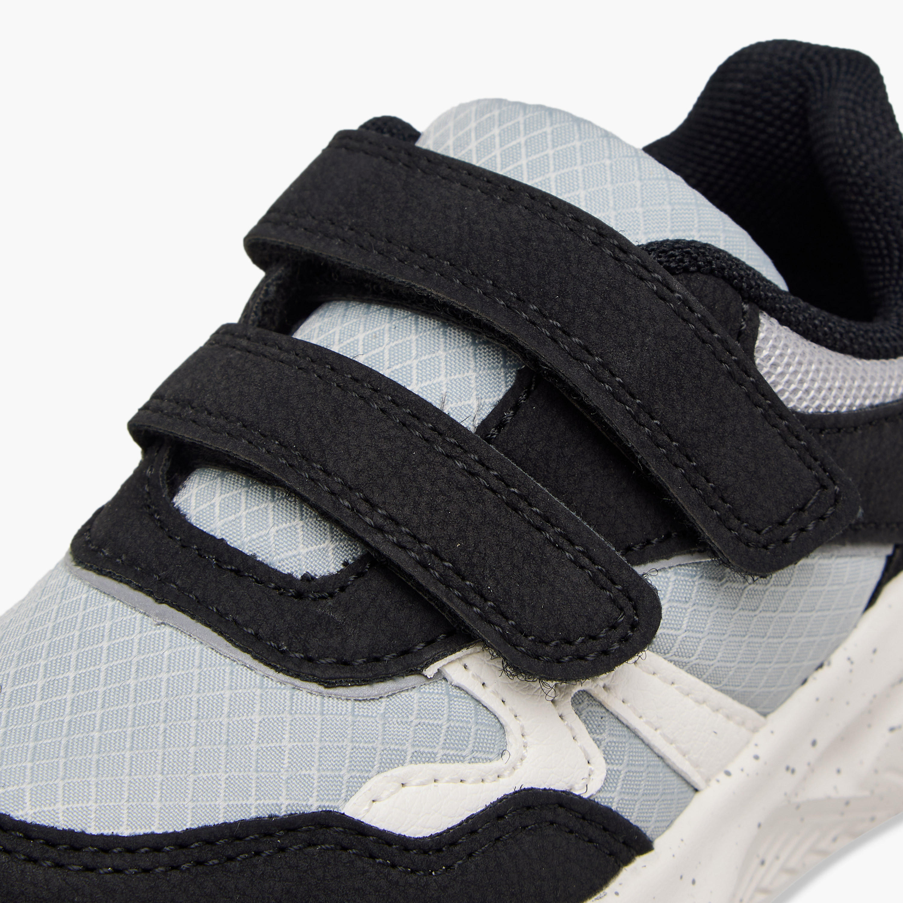حذاء سنيكرز بشريط إغلاق لاصق من جونيورز-boys-shoes-schoolshoes-image-4