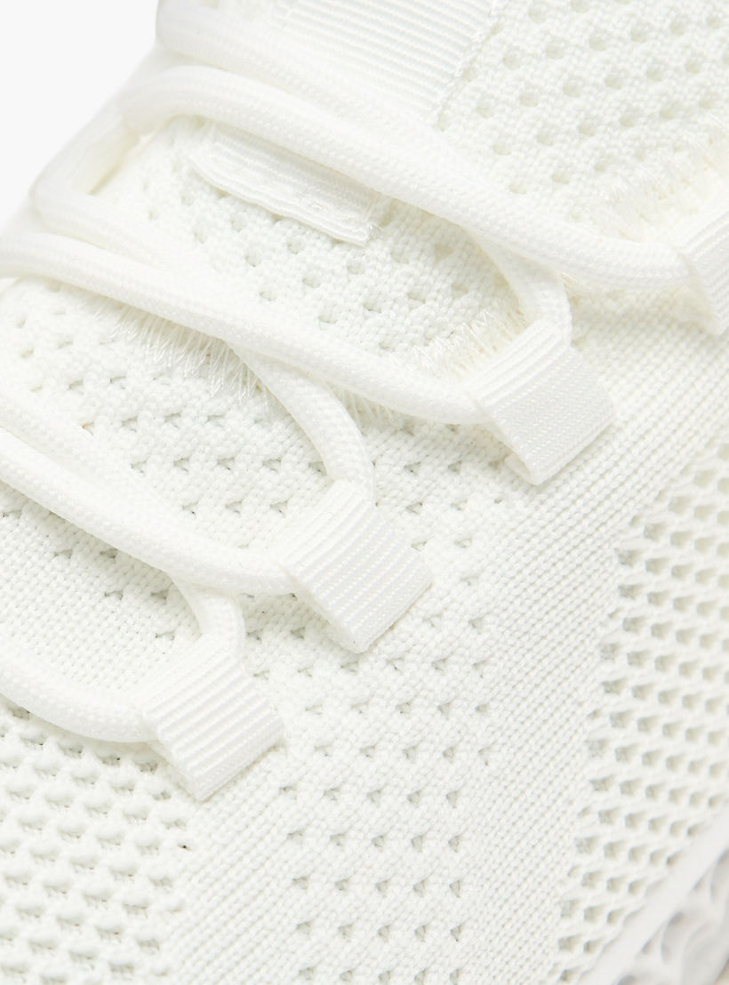 Dash Women Slip-On Sports Shoes-women-shoes-sneakers-image-4