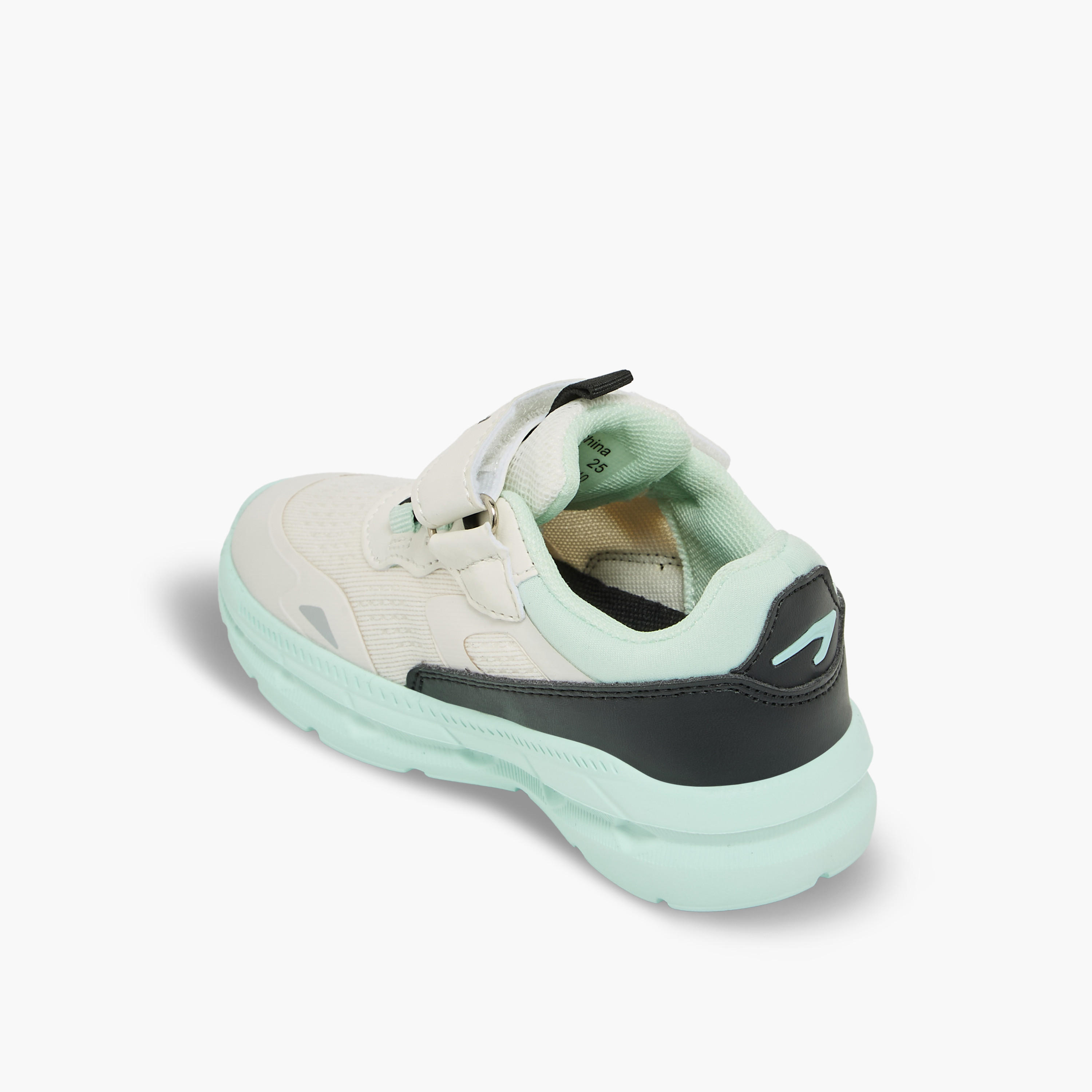 حذاء رياضي بشريط لاصق وقوالب ملونة للبنات من داش-girls-shoes-sneakers-image-5